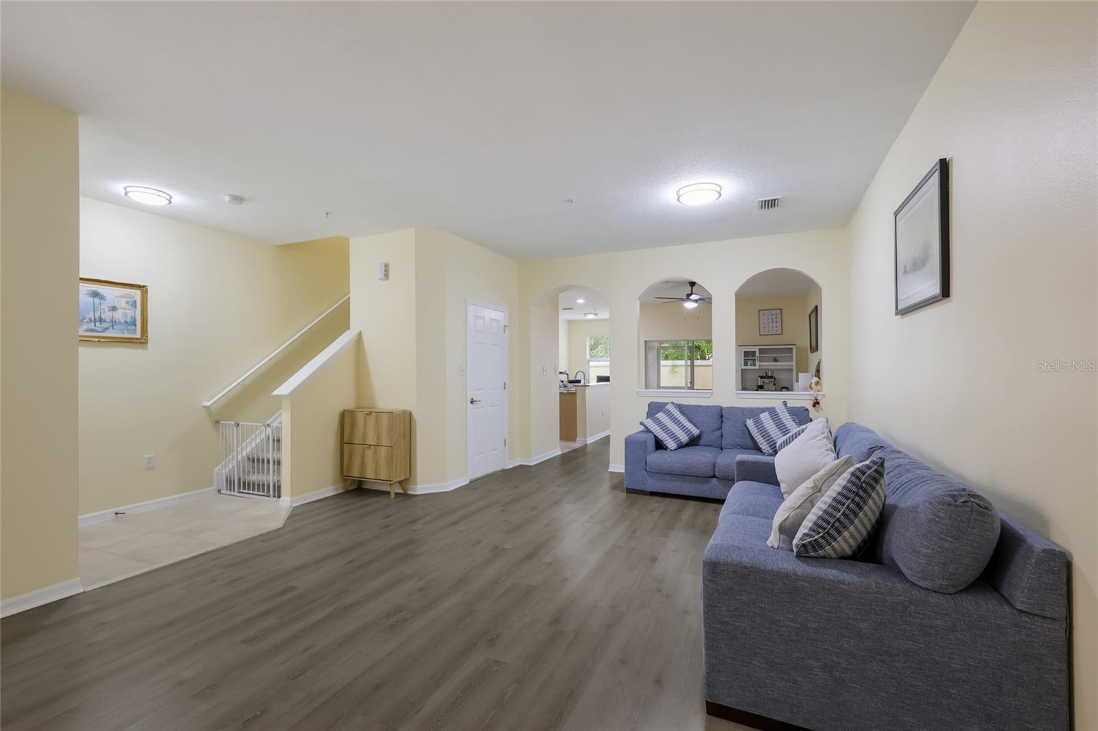 3793 PARKRIDGE CIR #3-105