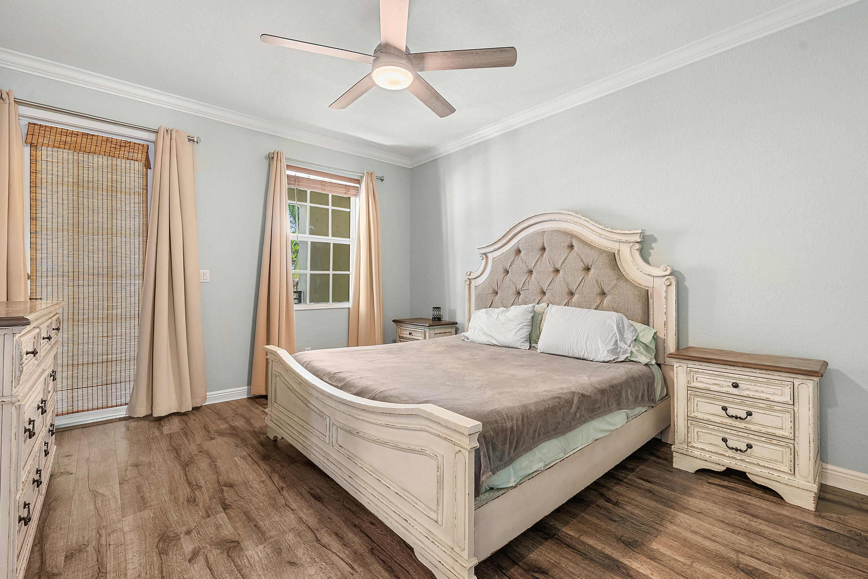 704 NW 83rd Place