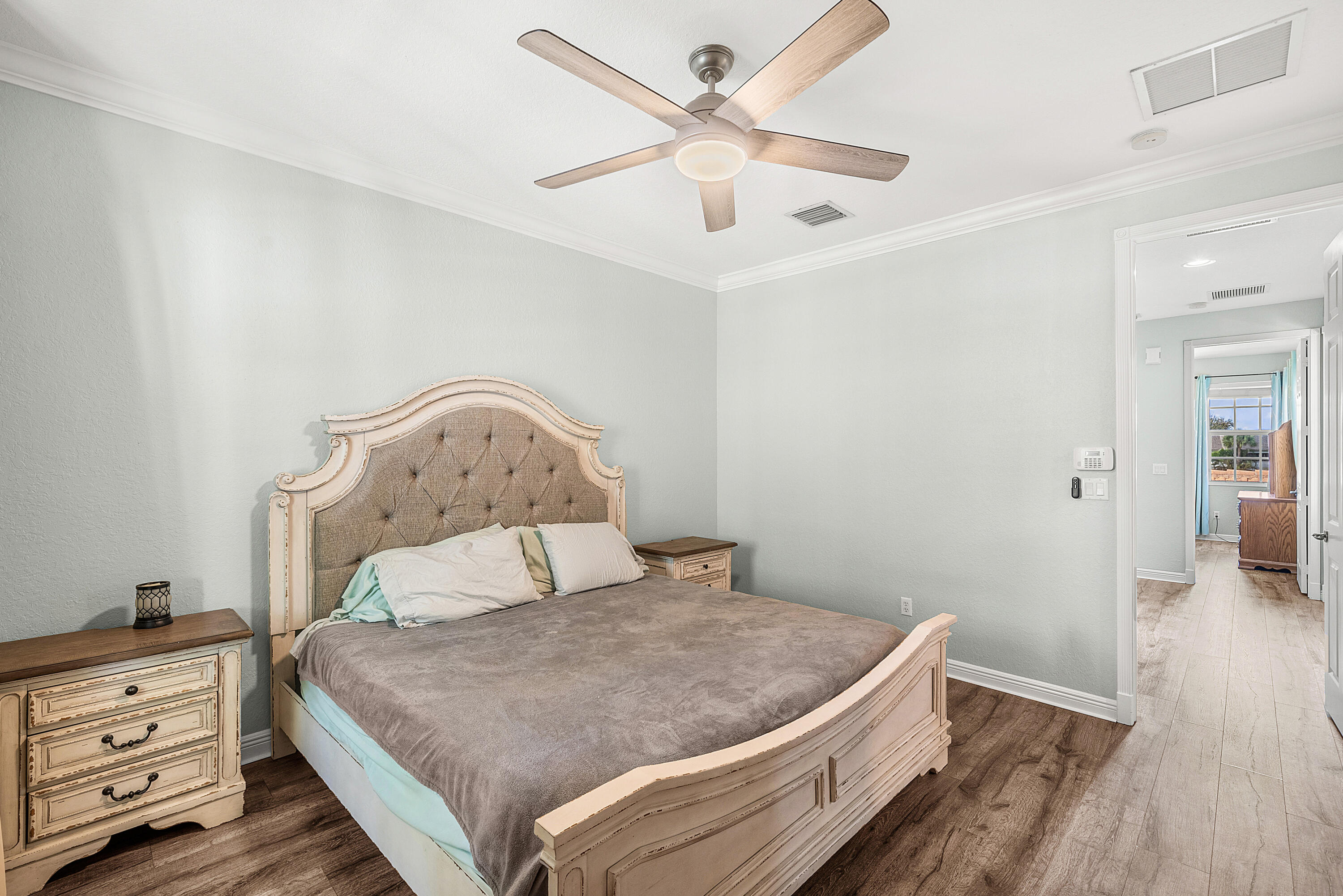 704 NW 83rd Place