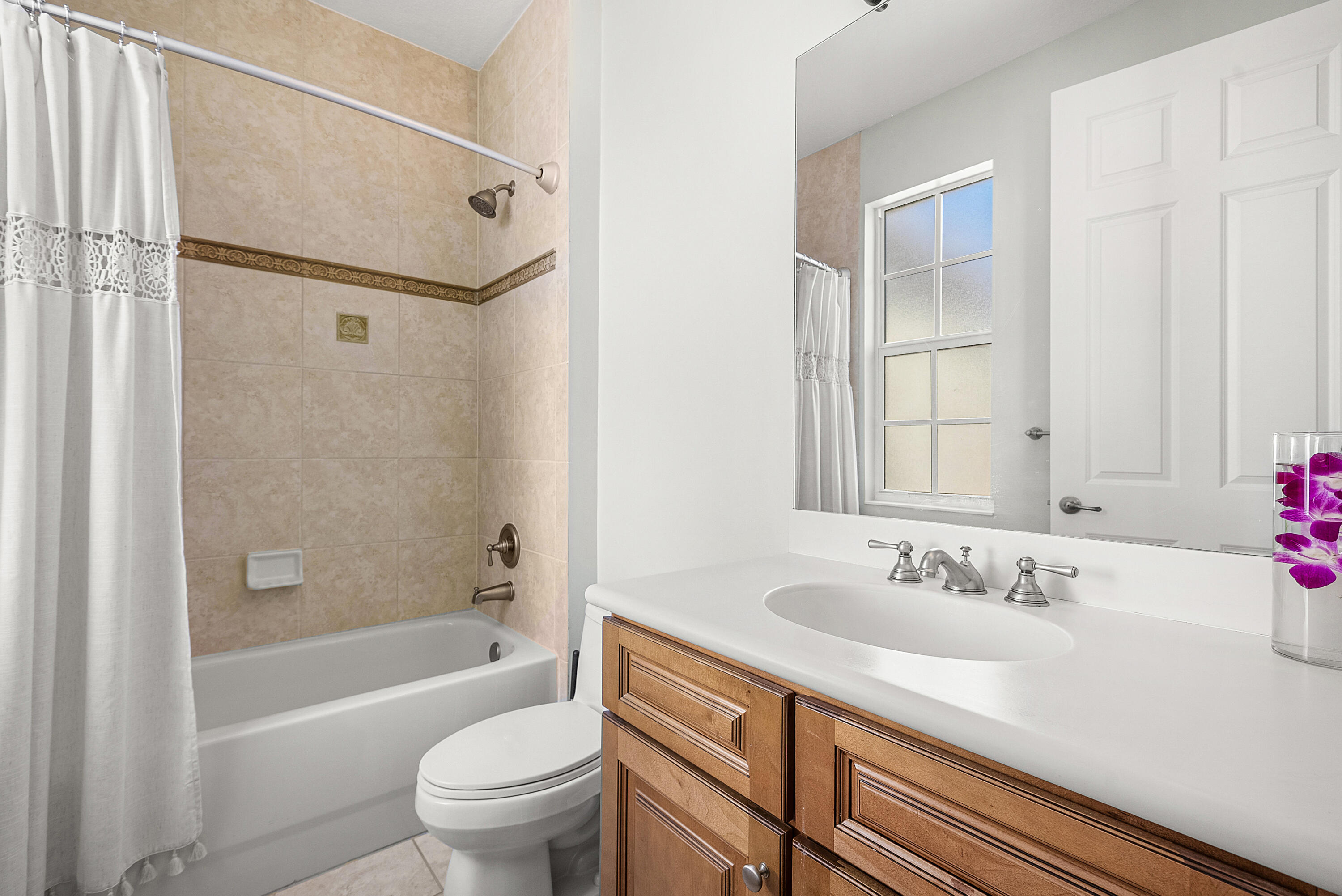 704 NW 83rd Place