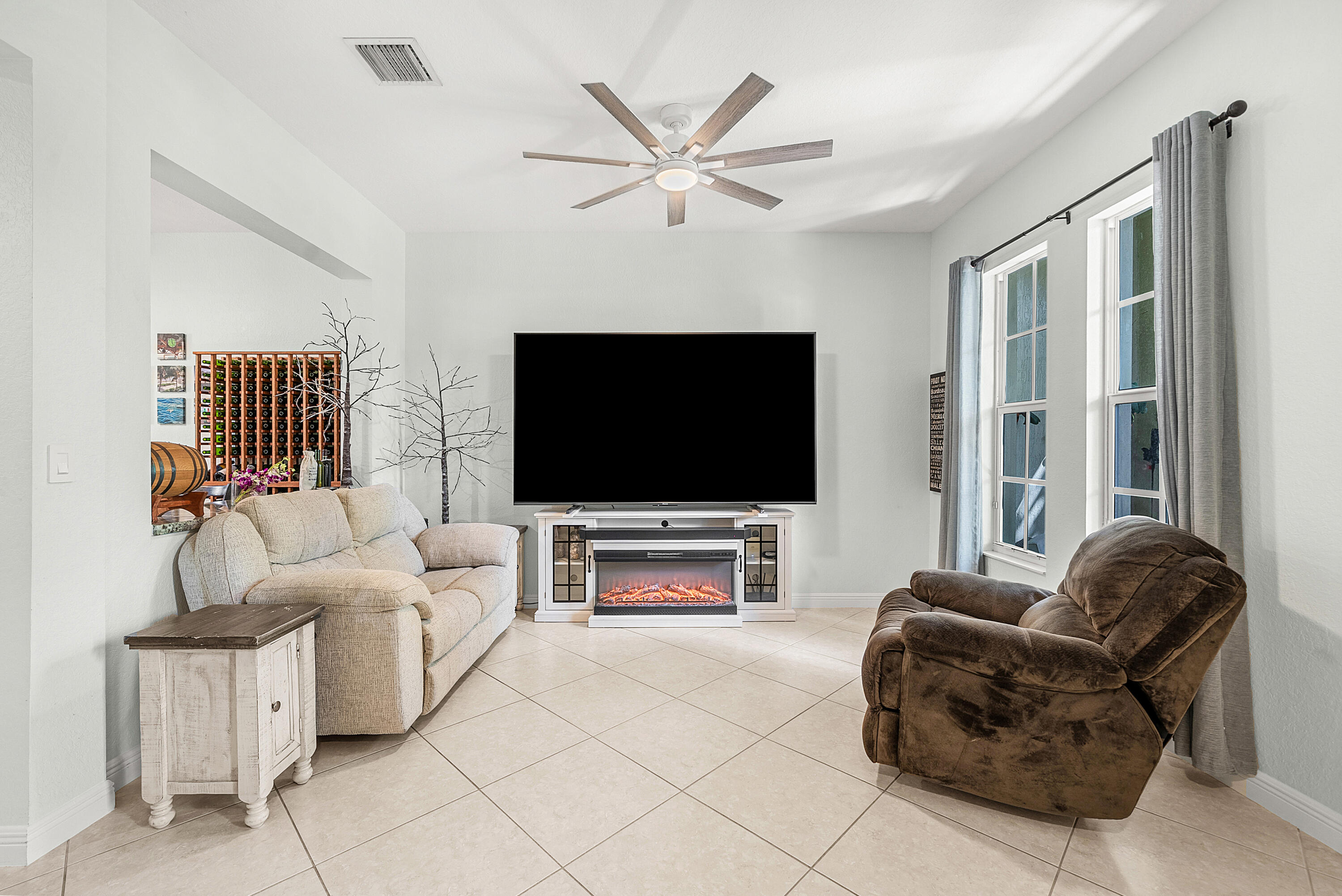 704 NW 83rd Place