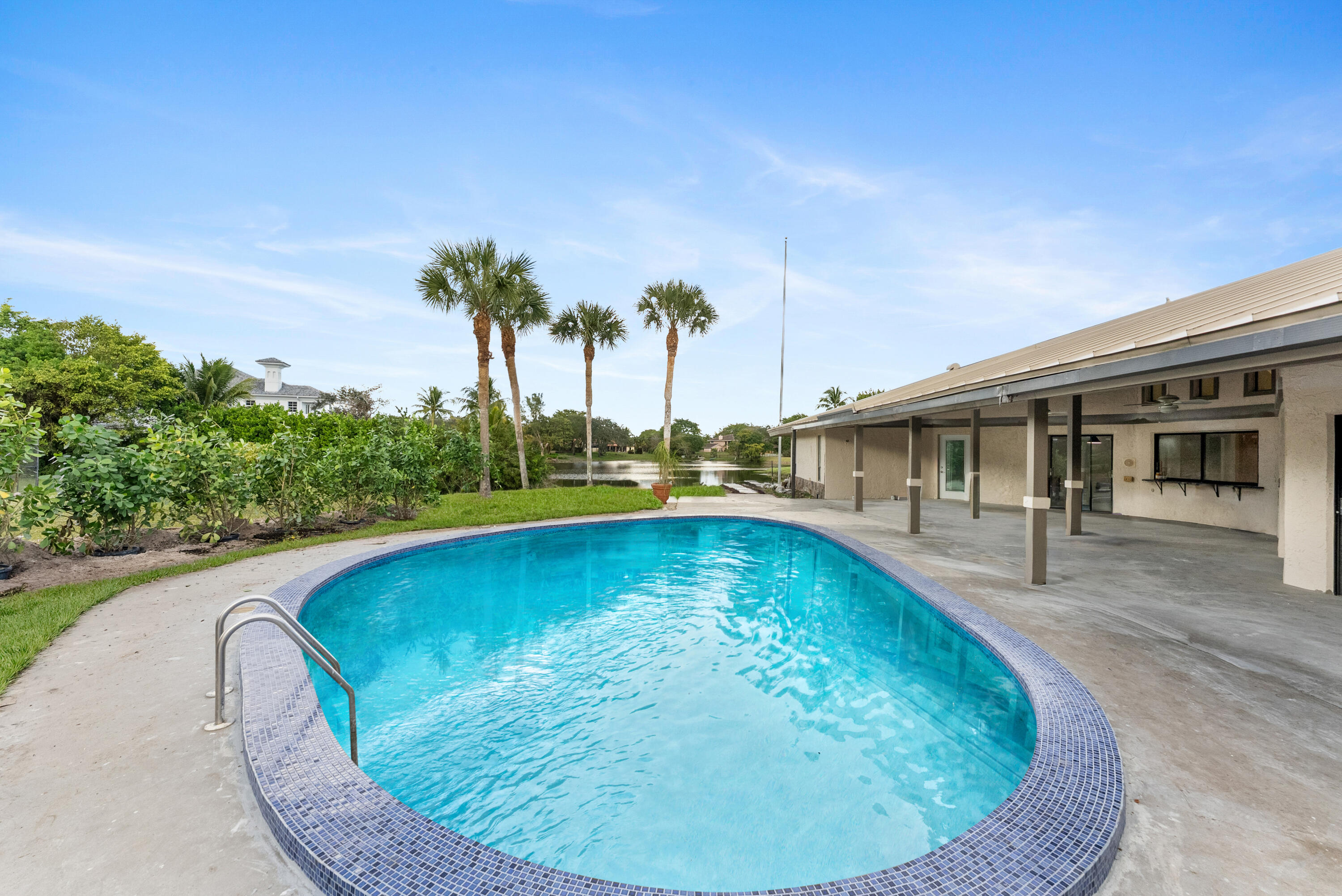 4120 NW 99th Avenue