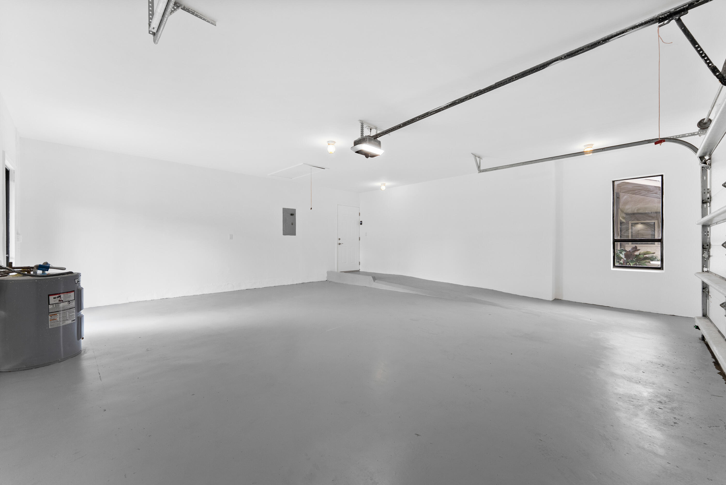 4120 NW 99th Avenue
