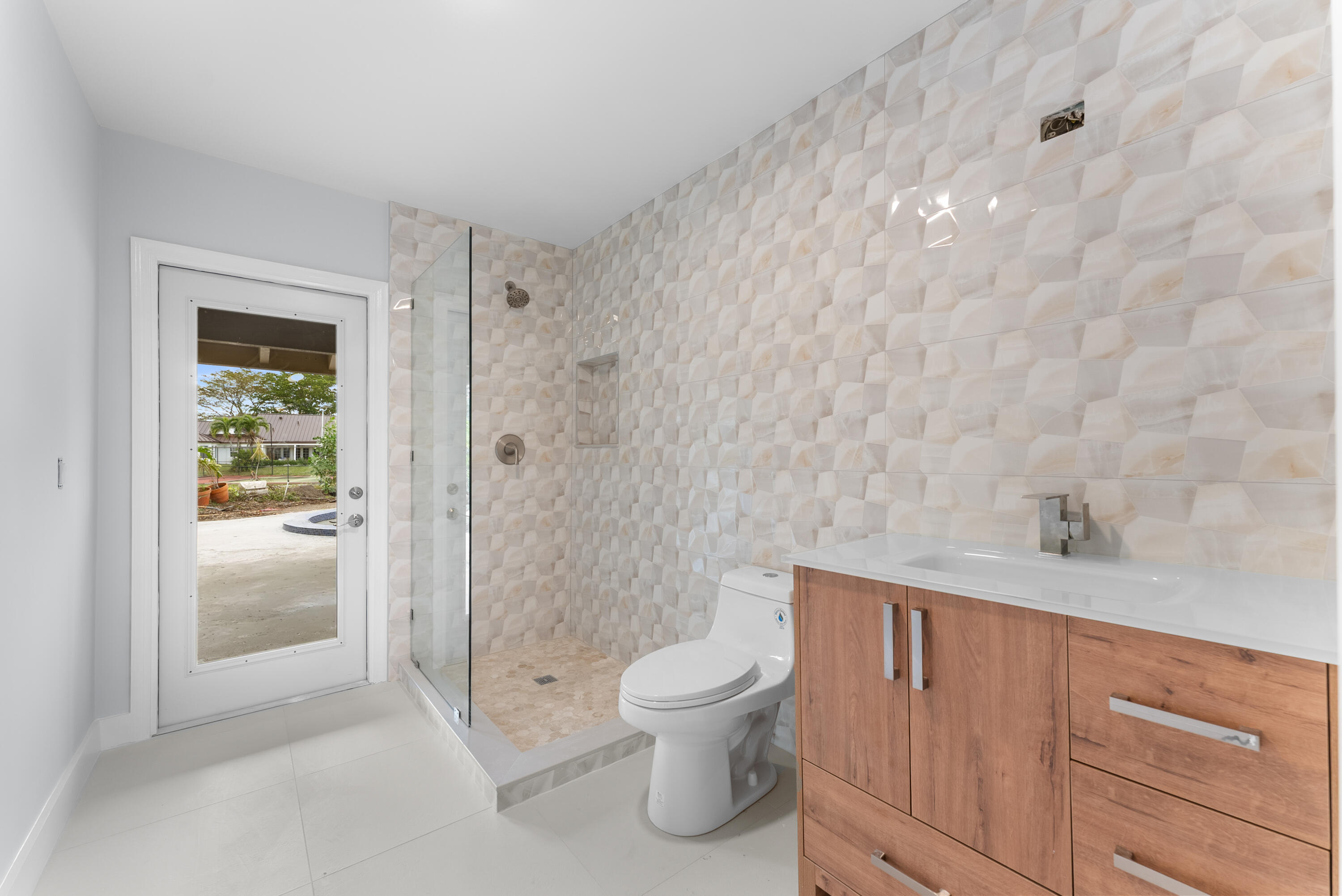 4120 NW 99th Avenue