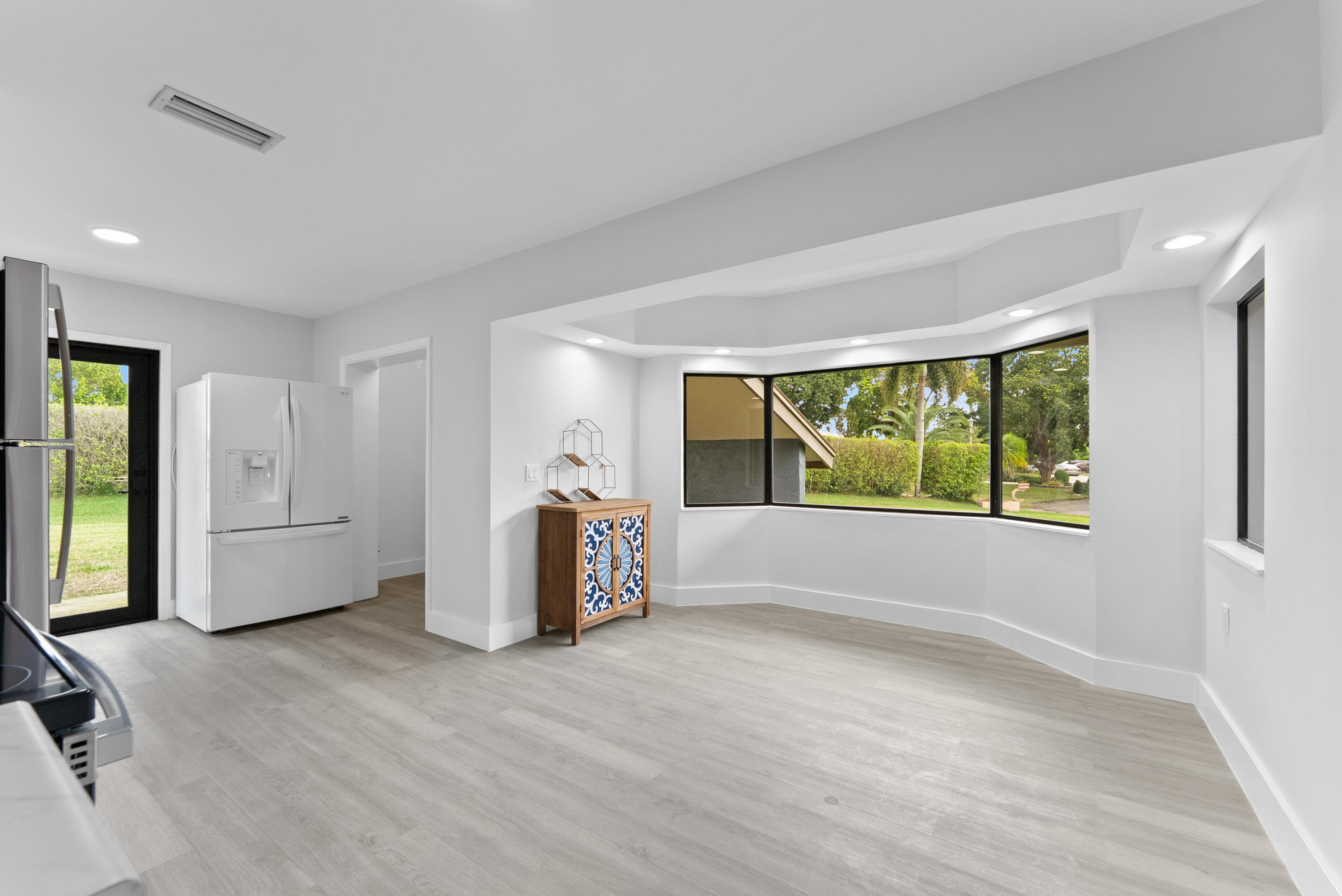 4120 NW 99th Avenue