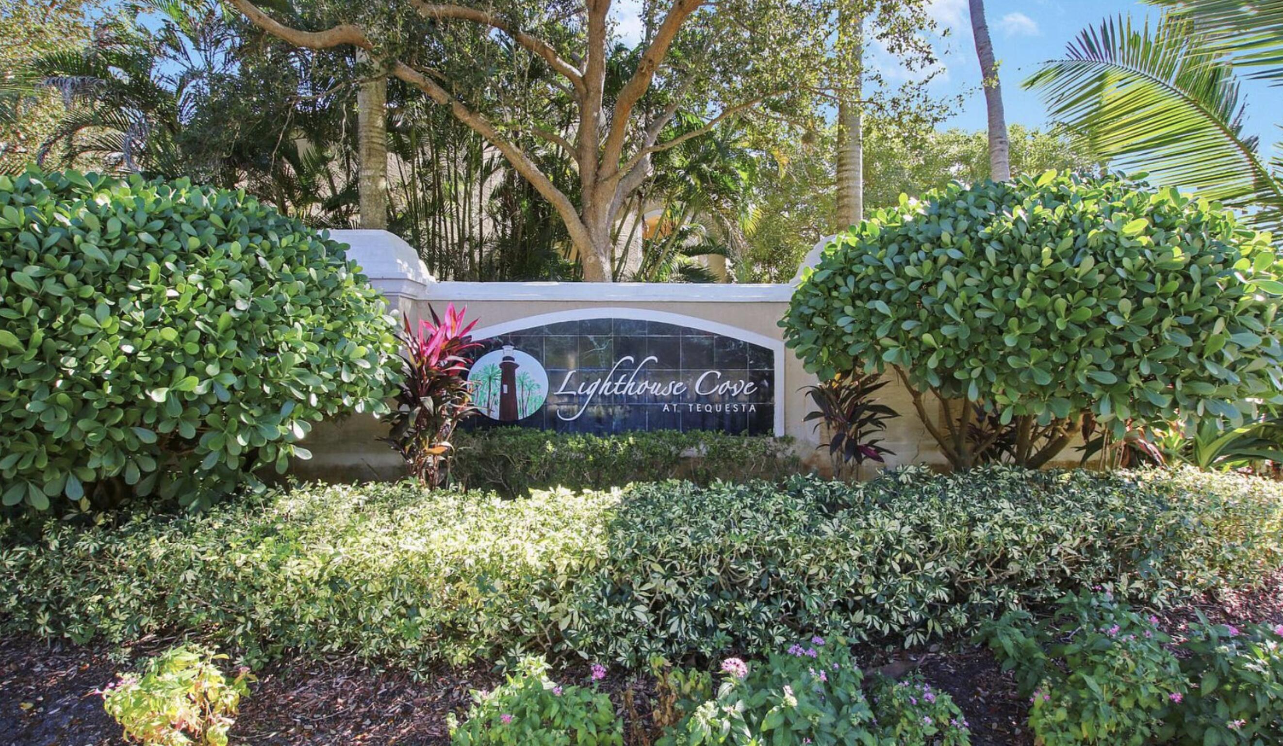 266 Village Blvd 6102