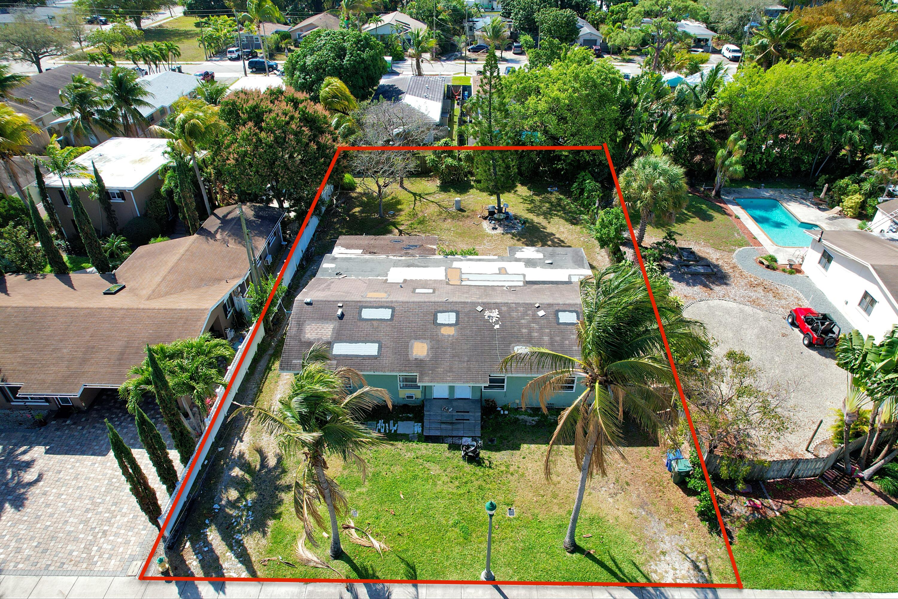 1056 NE 34th Court