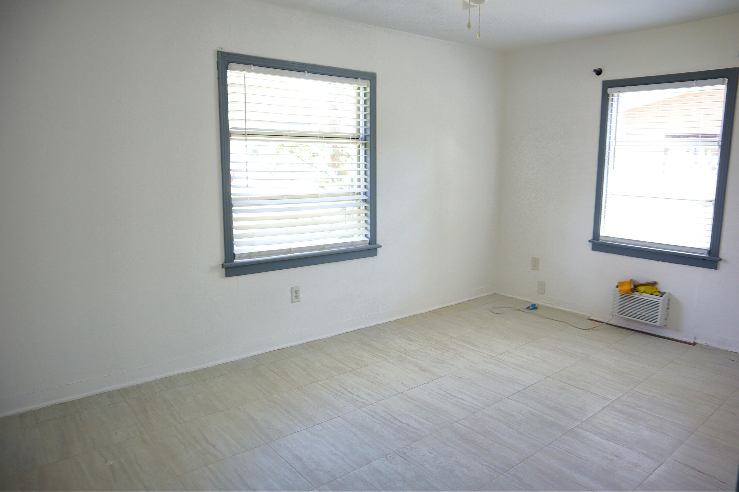 1056 NE 34th Court