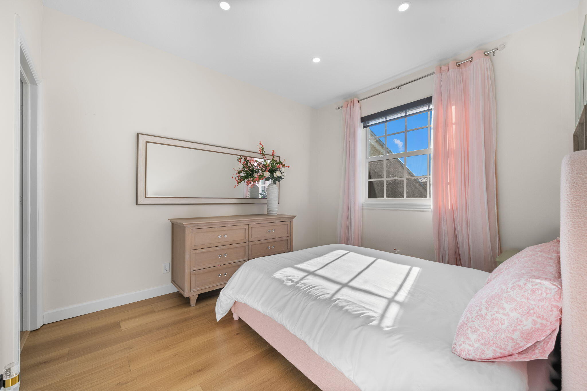 1213 Tequesta Street