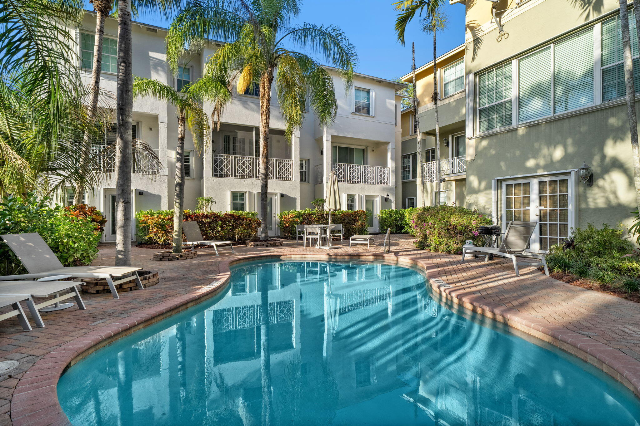 1213 Tequesta Street