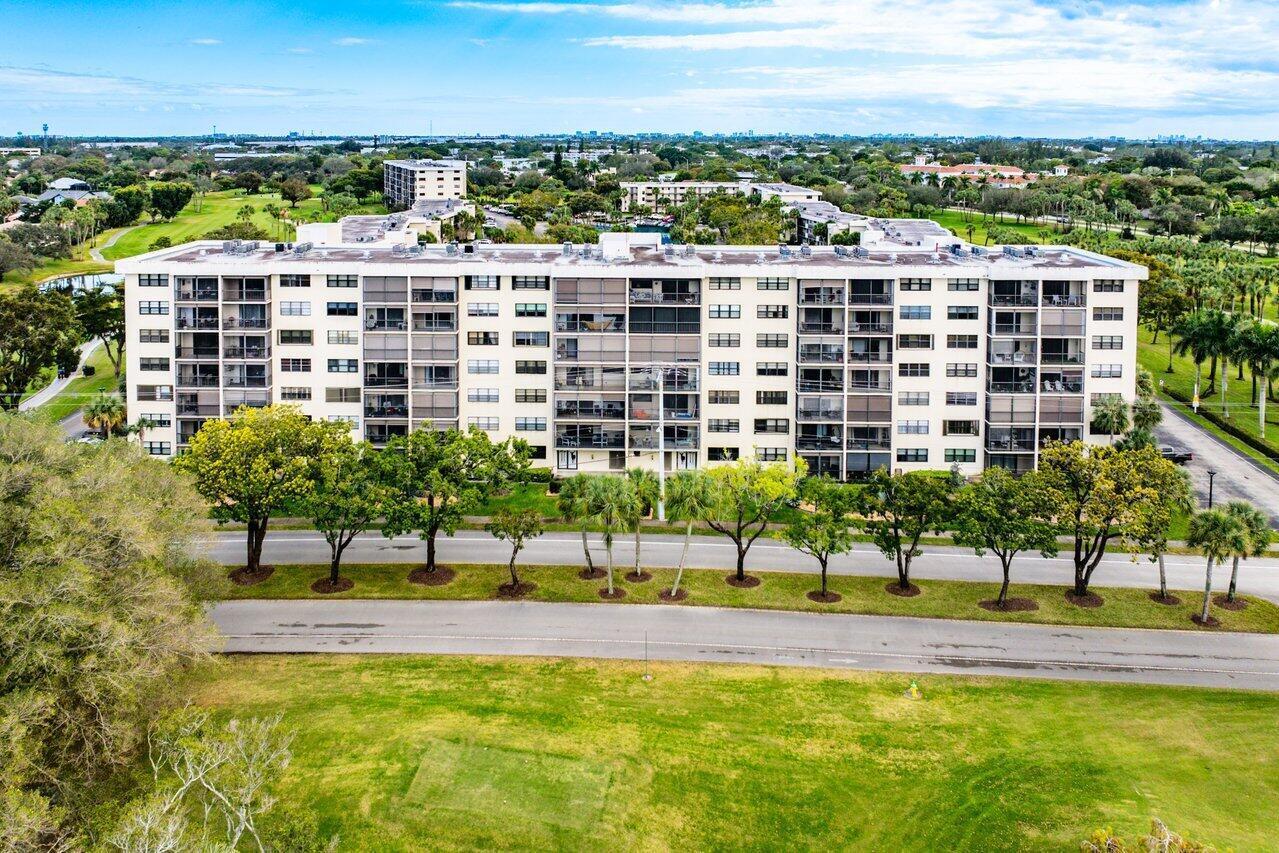 2400 Deer Creek Country Club Boulevard 609-1