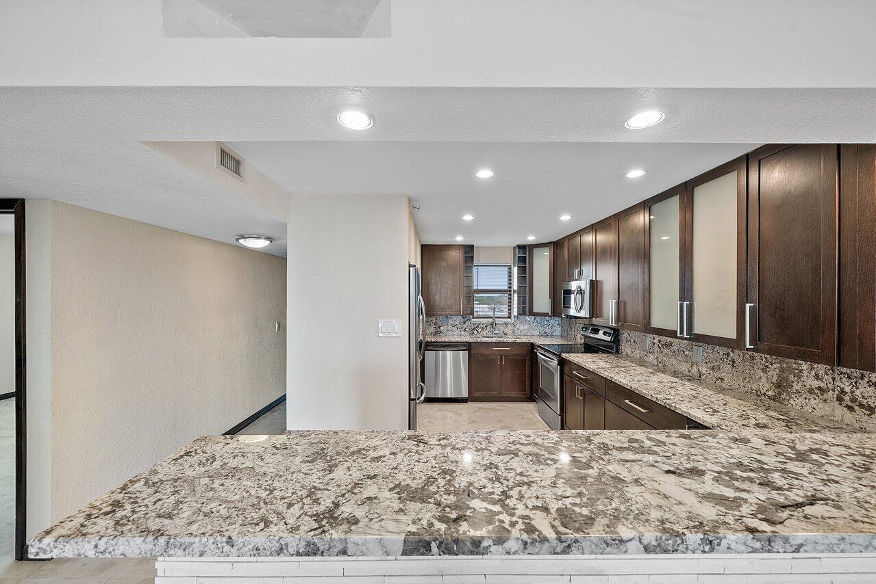 2400 Deer Creek Country Club Boulevard 609-1