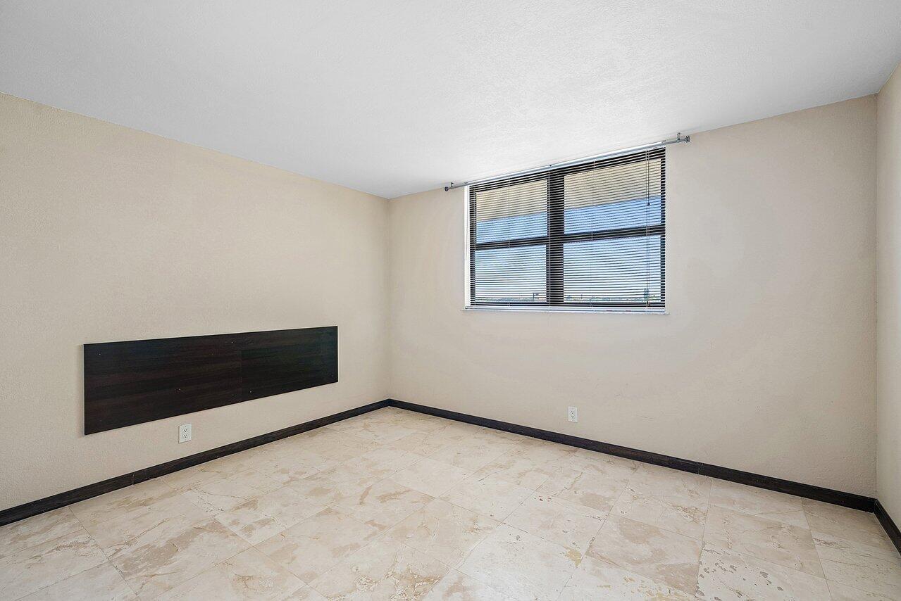 2400 Deer Creek Country Club Boulevard 609-1