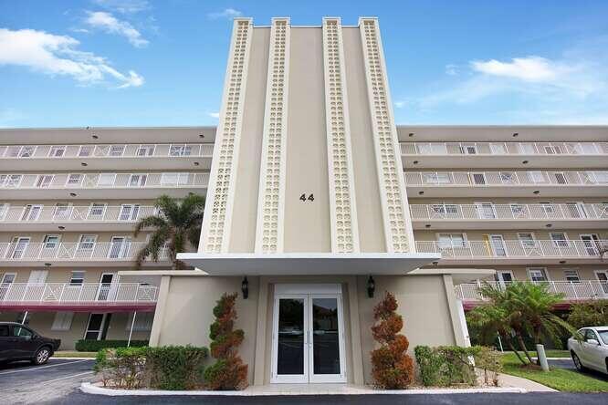 44 Yacht Club Drive 210