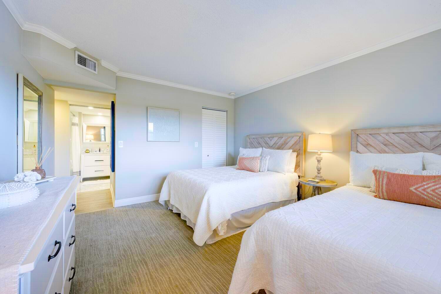 44 Yacht Club Drive 210