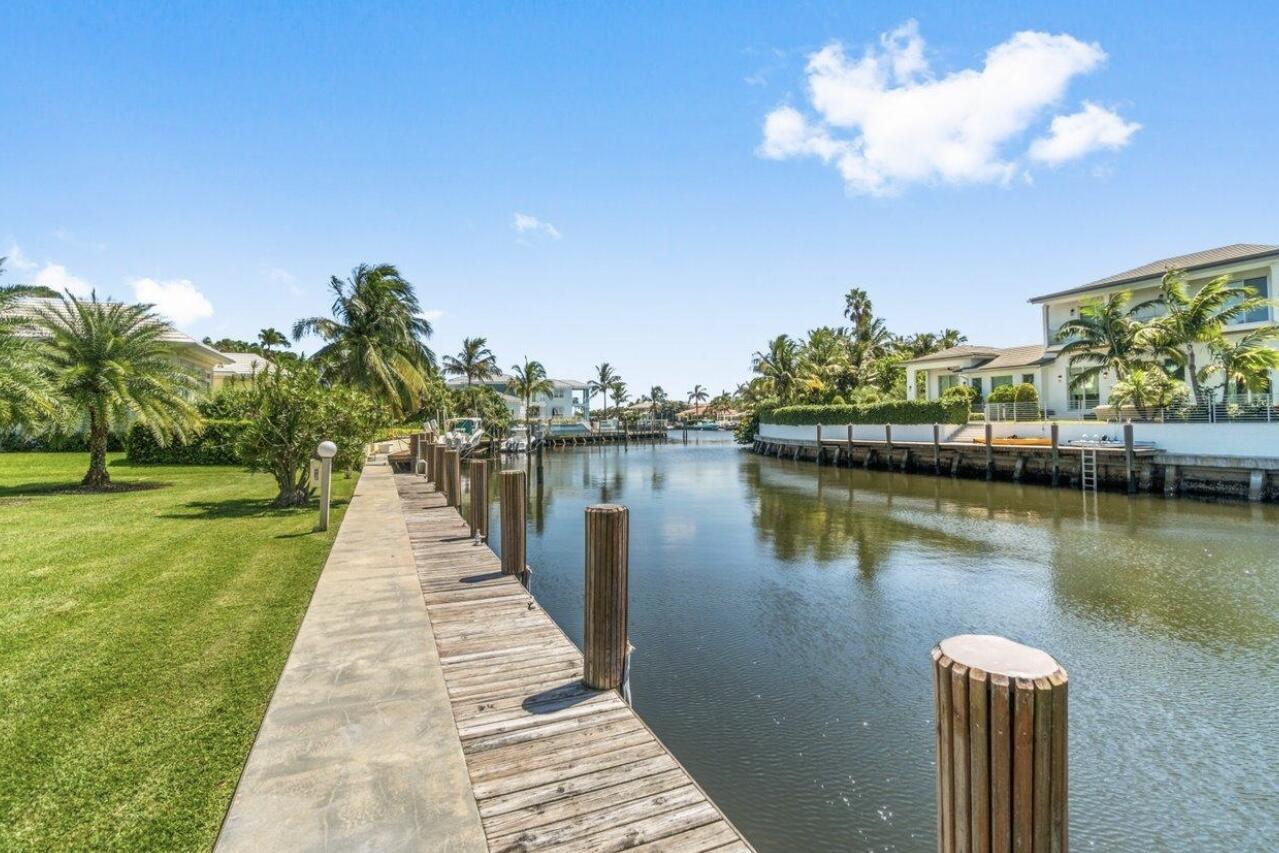 6711 N Ocean Boulevard 13