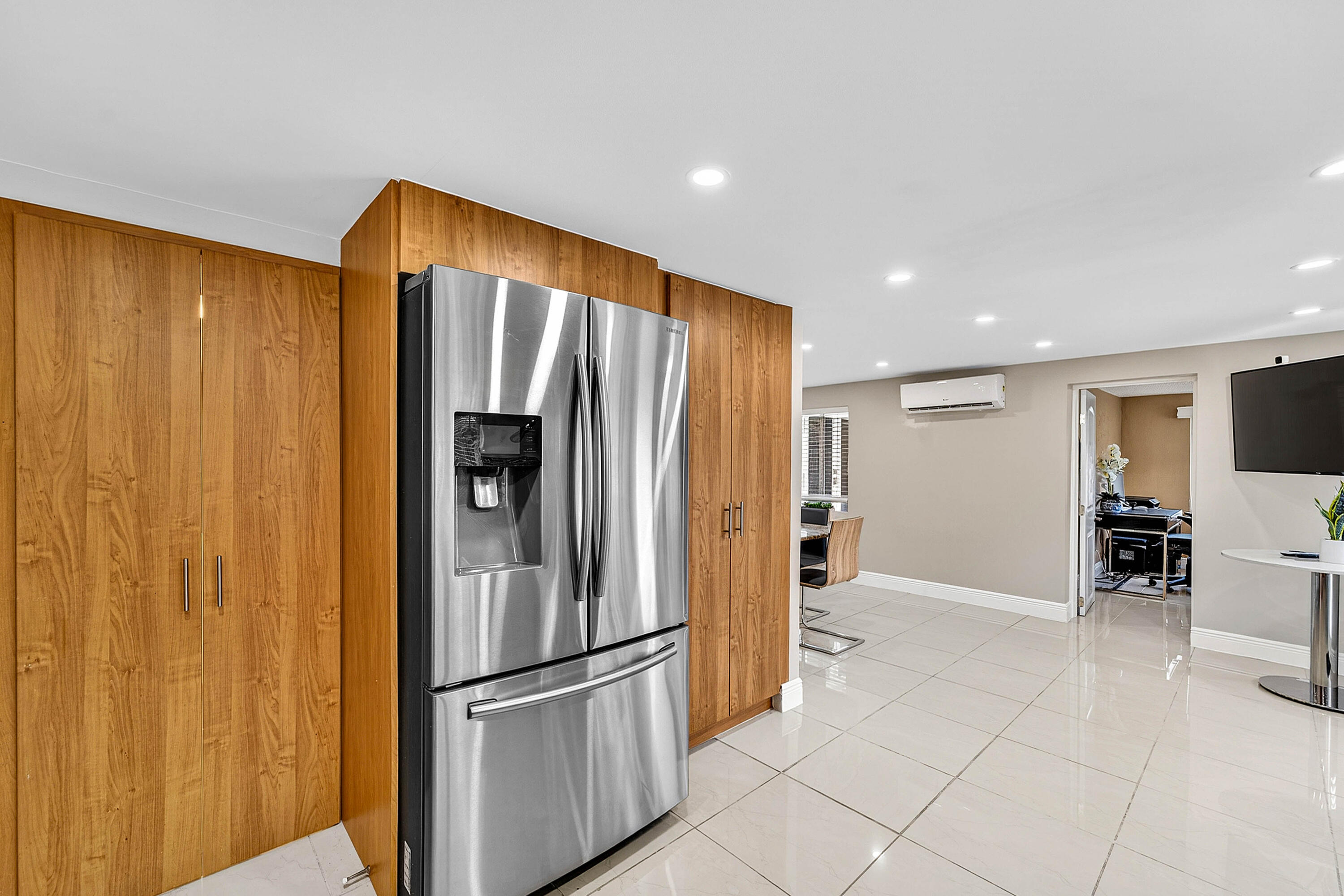 590 NW 126th Street