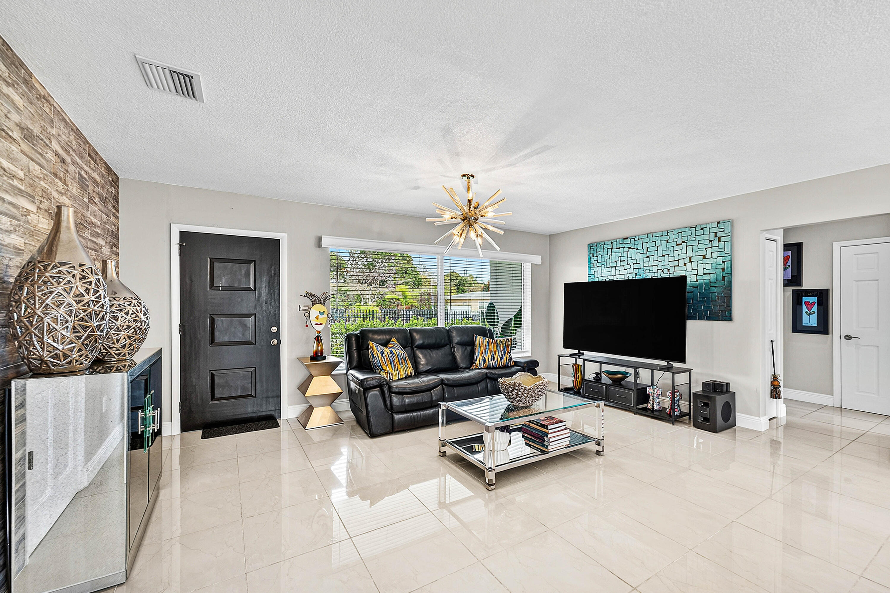 590 NW 126th Street