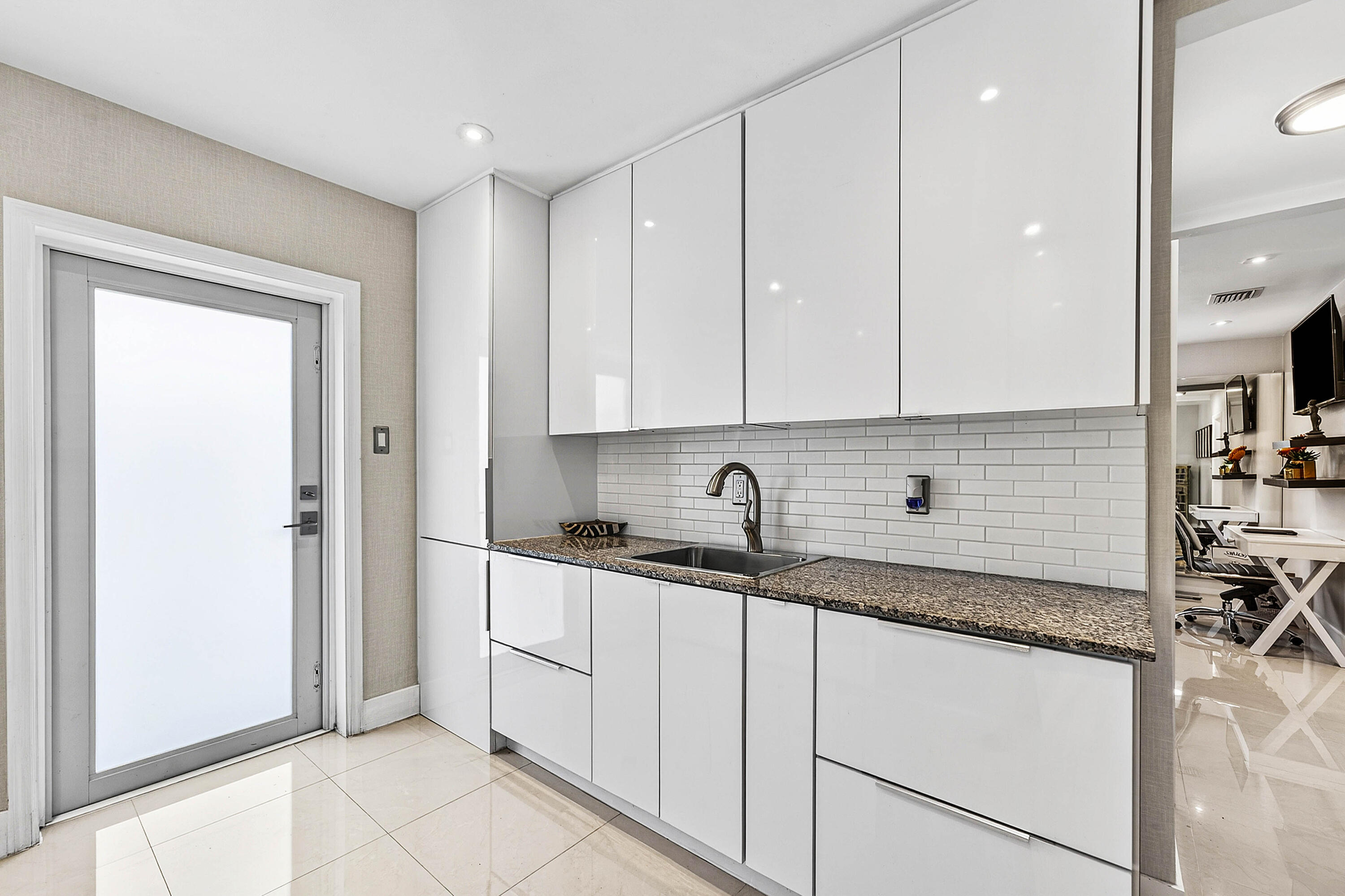 590 NW 126th Street
