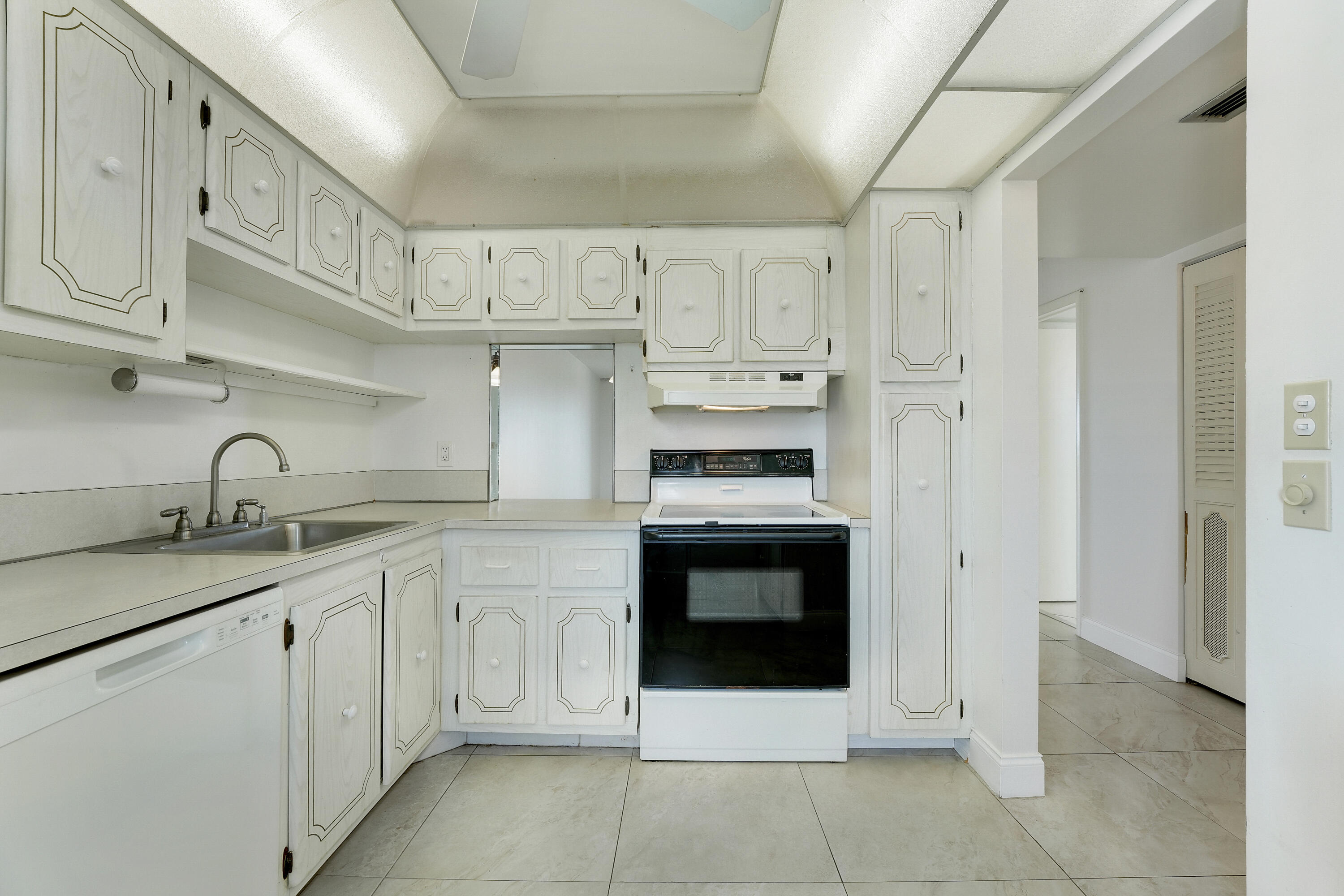 6161 NW 2nd Avenue 520