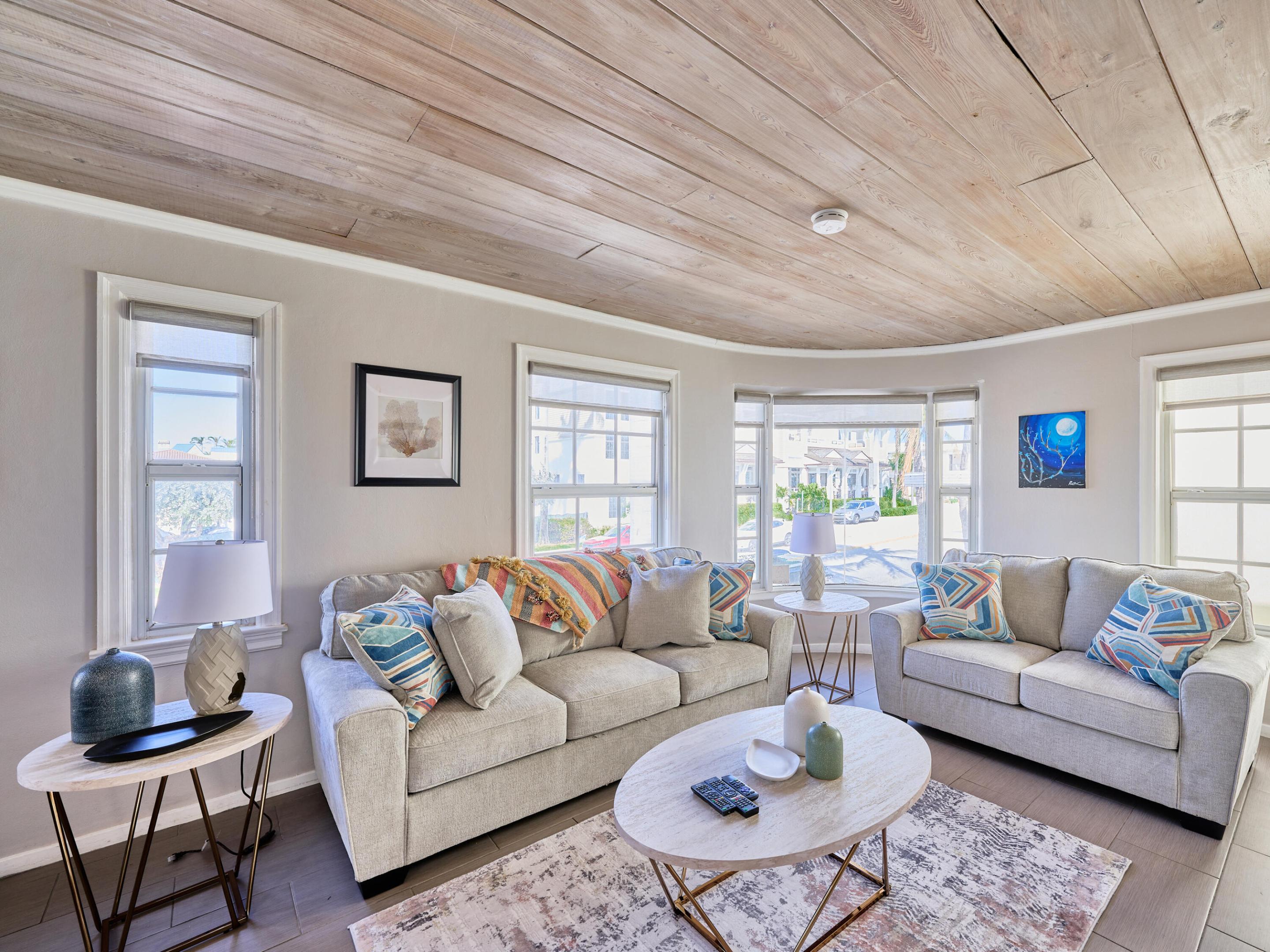 1214 E Atlantic Avenue E 1