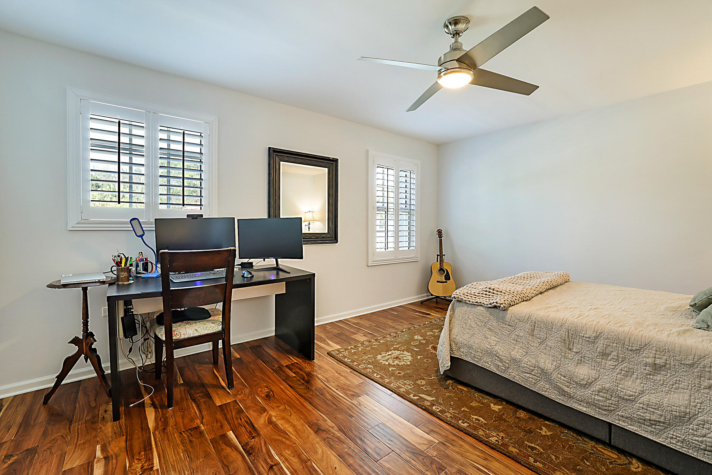 458 Woodview Circle