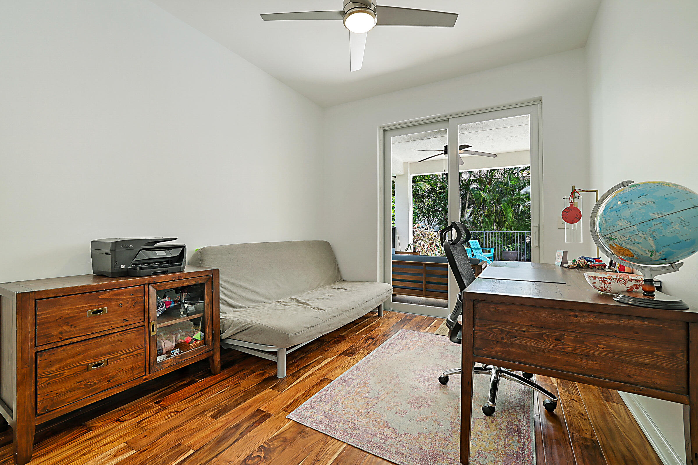 458 Woodview Circle