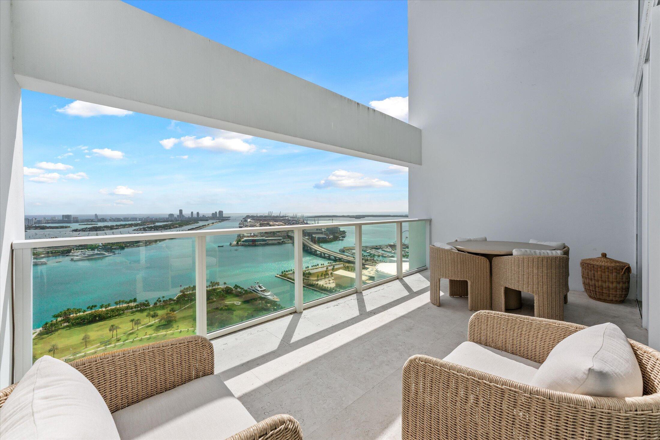 1040 Biscayne Boulevard 4002