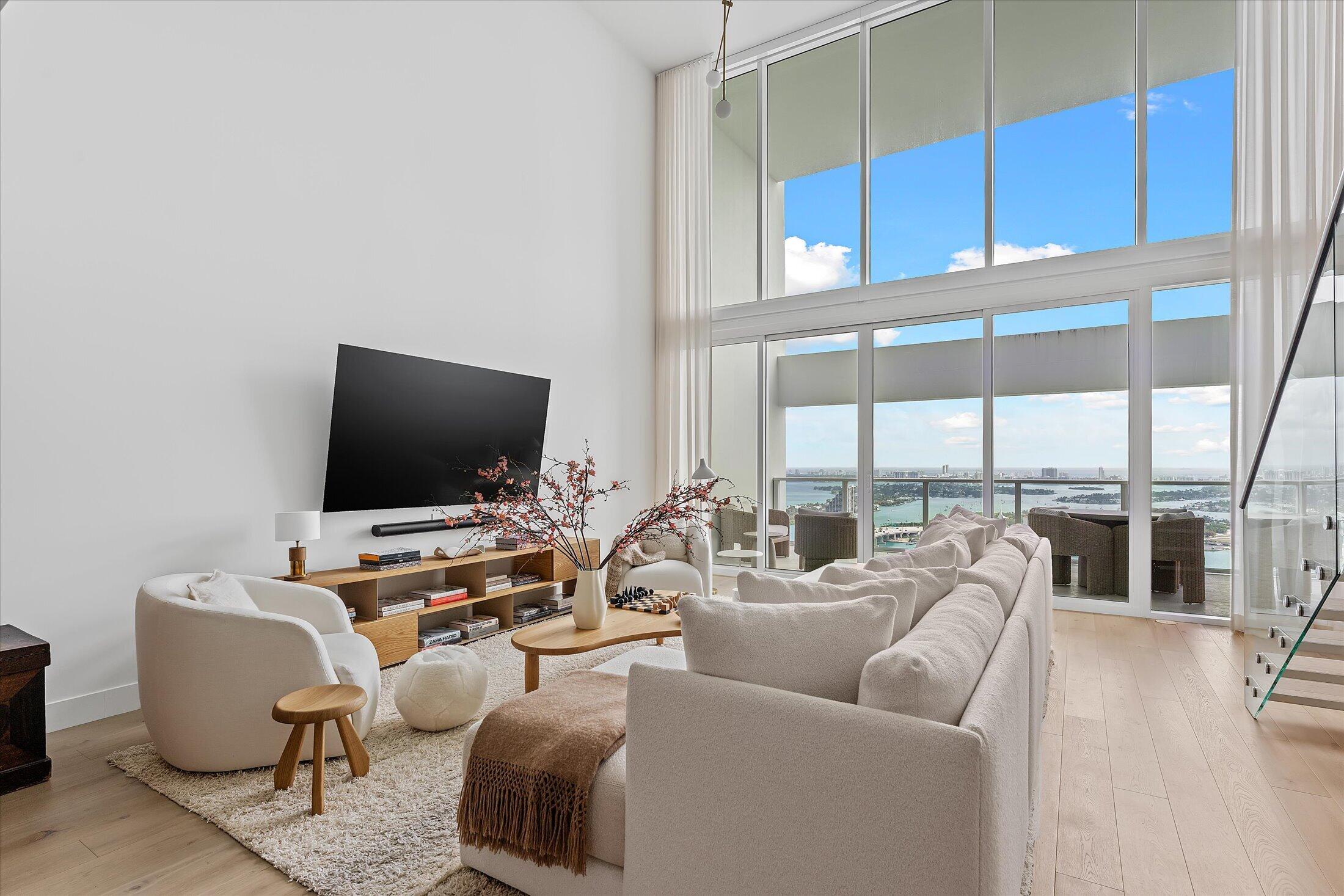 1040 Biscayne Boulevard 4002