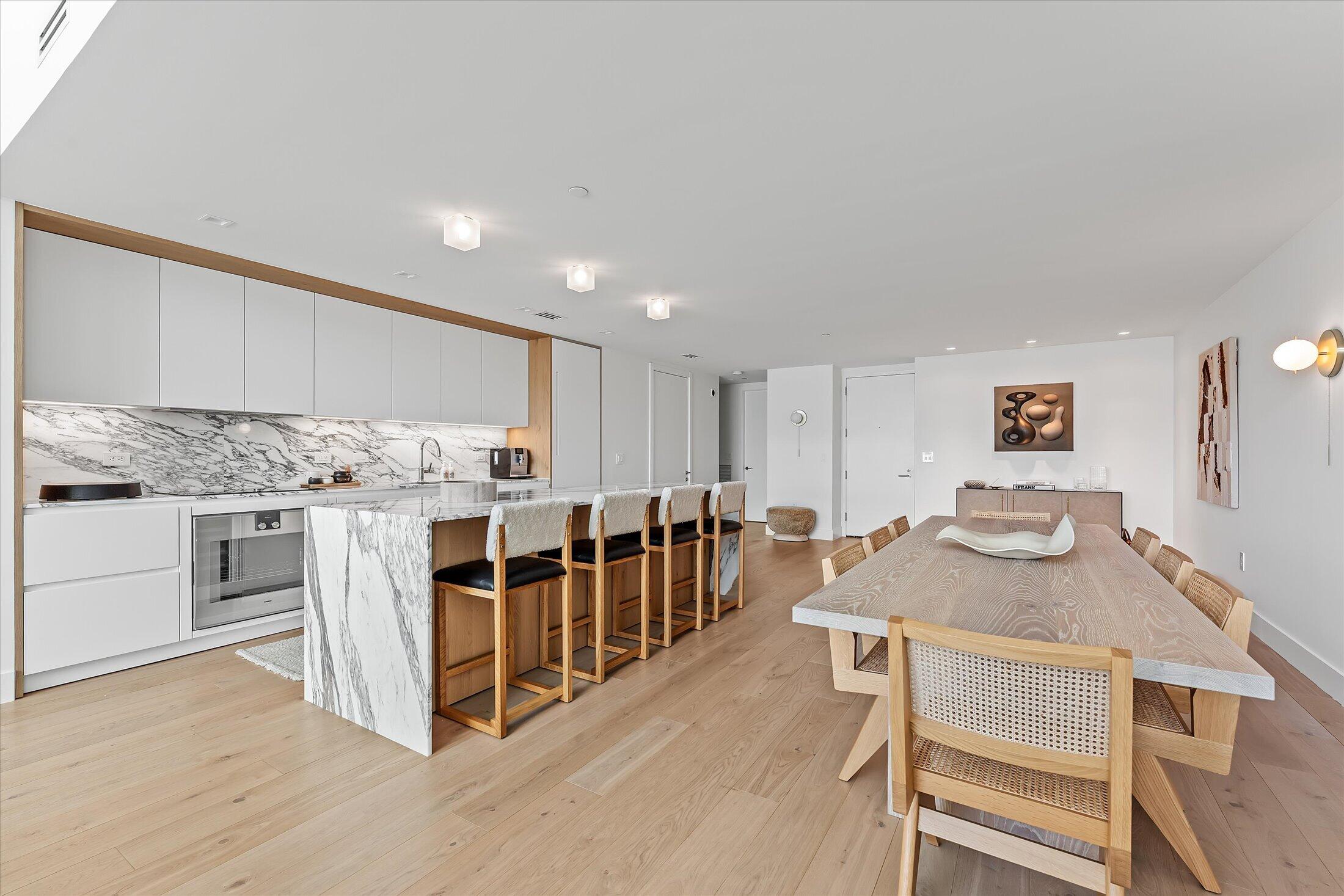 1040 Biscayne Boulevard 4002