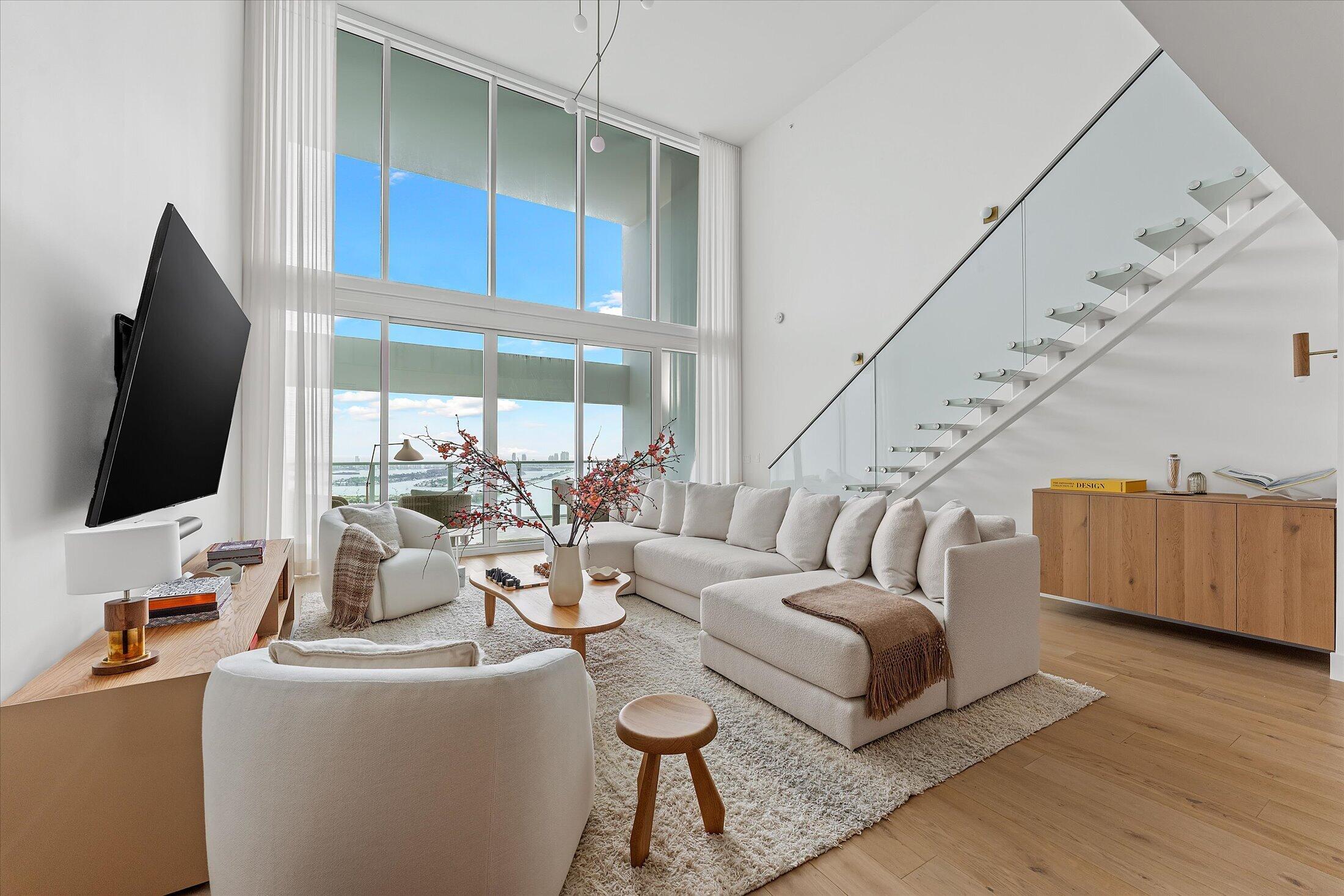 1040 Biscayne Boulevard 4002