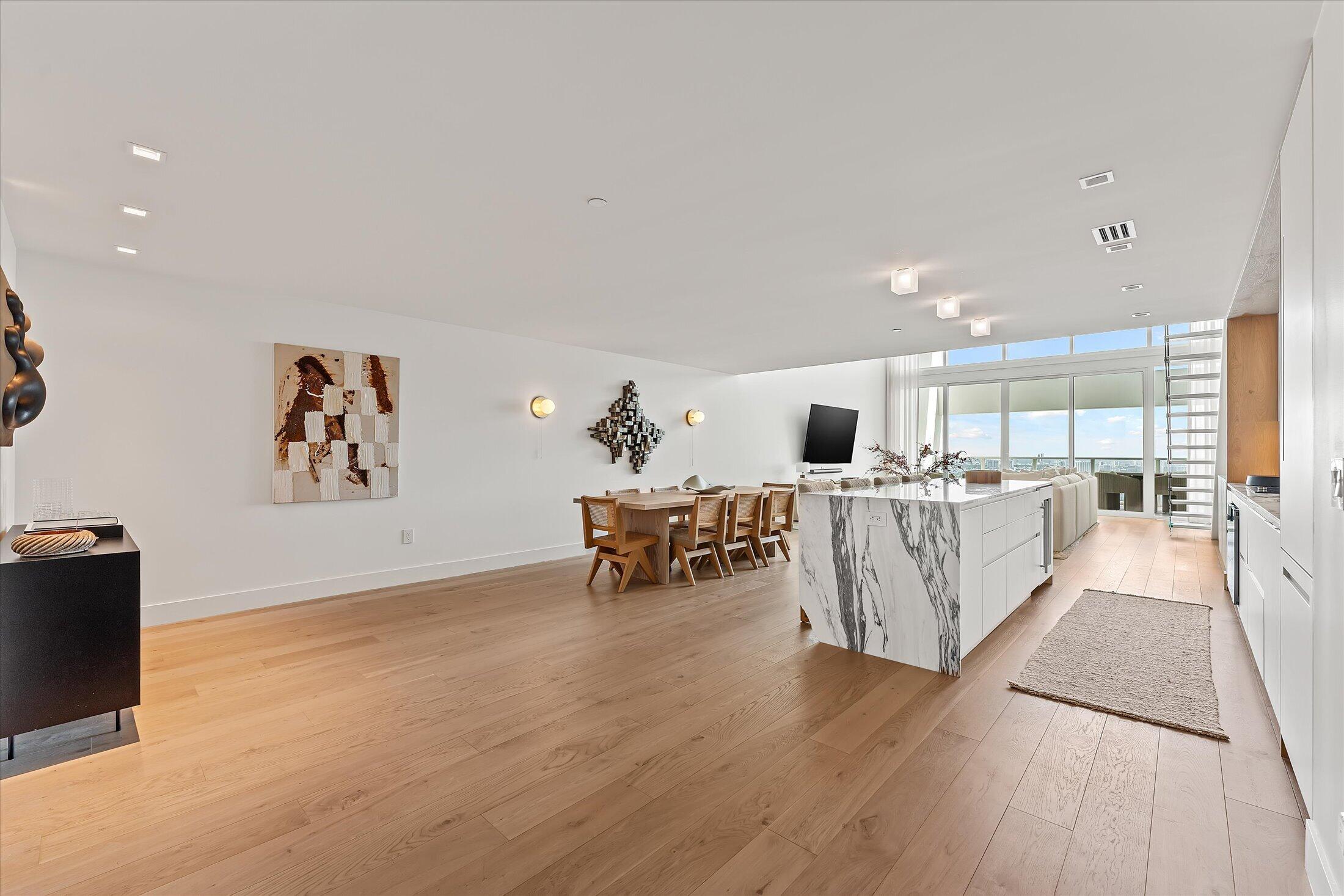 1040 Biscayne Boulevard 4002