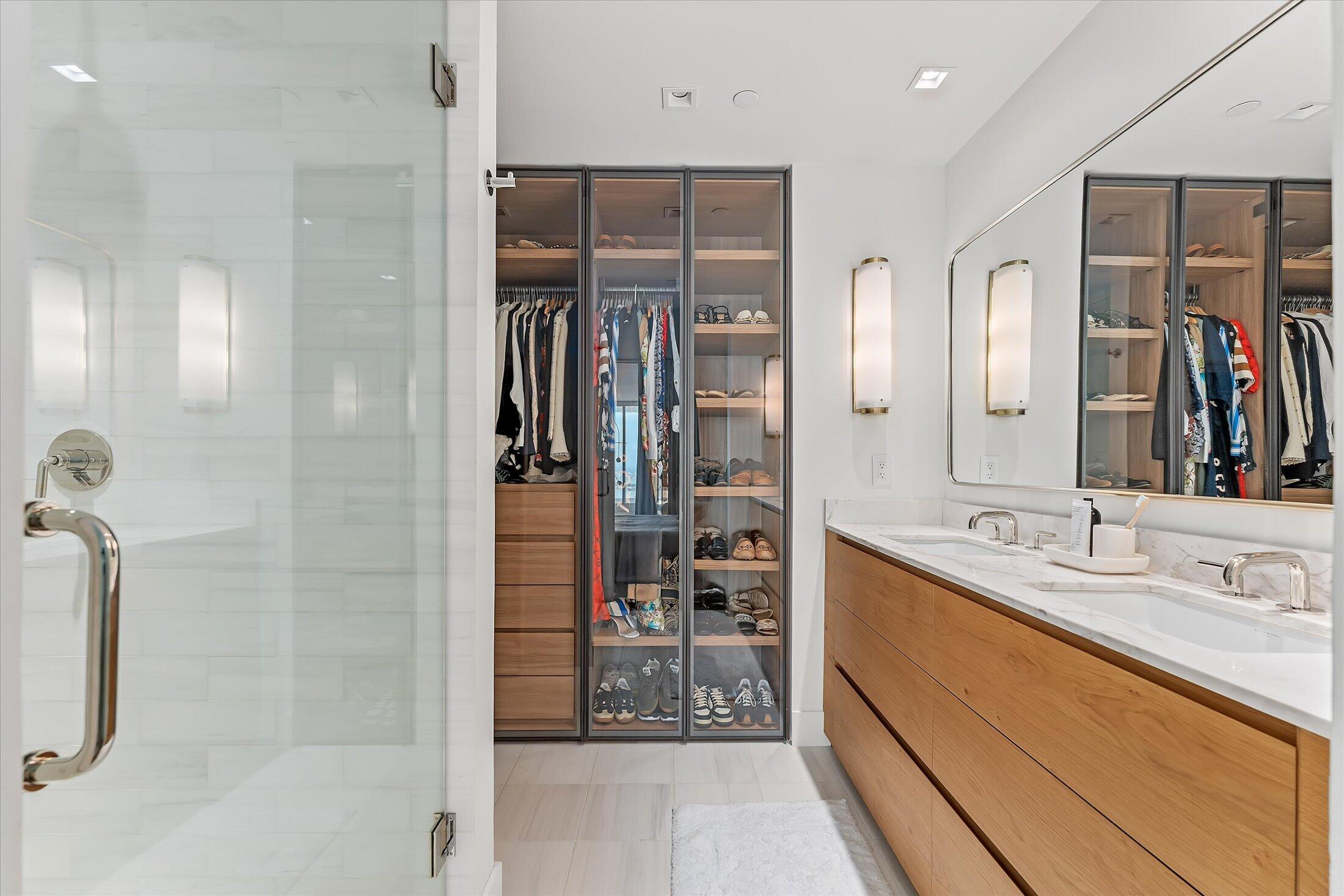 1040 Biscayne Boulevard 4002