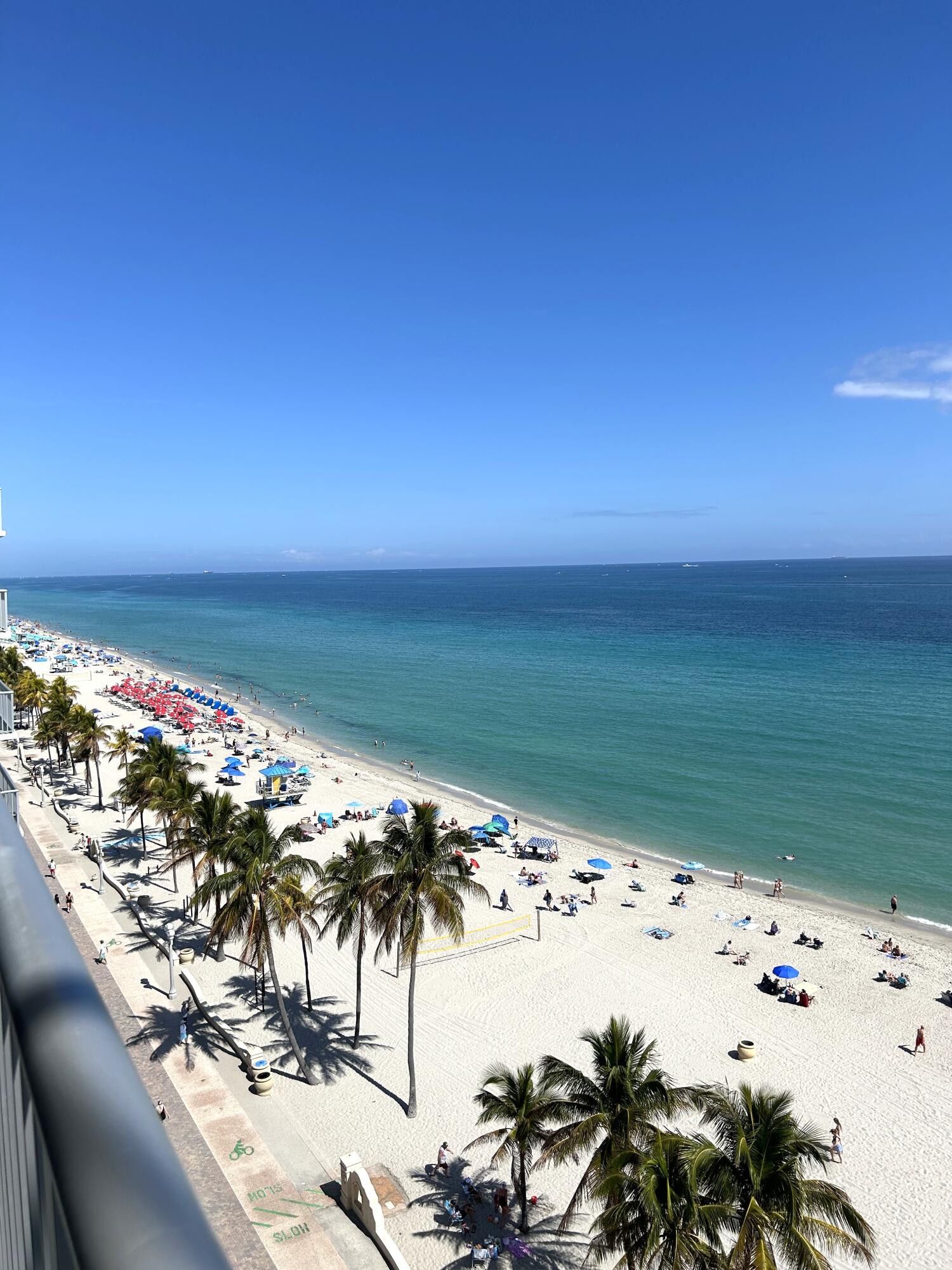 400 N Surf Road 1105