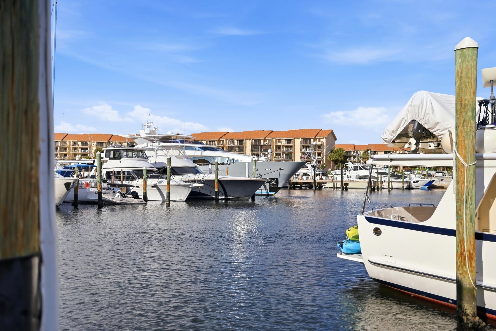 2101 Marina Isle Way 404