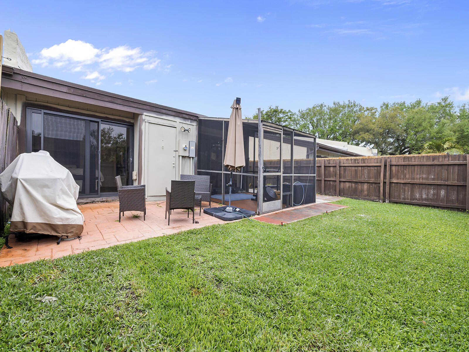 2331 Peach Court