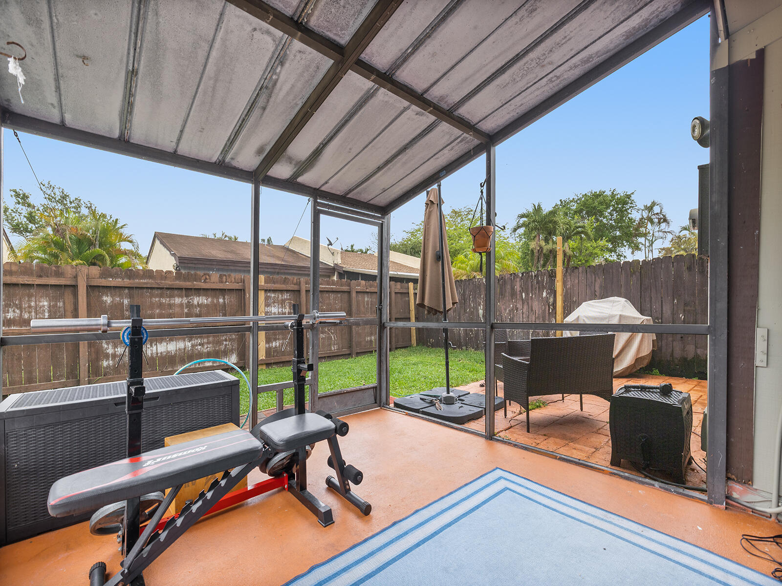 2331 Peach Court
