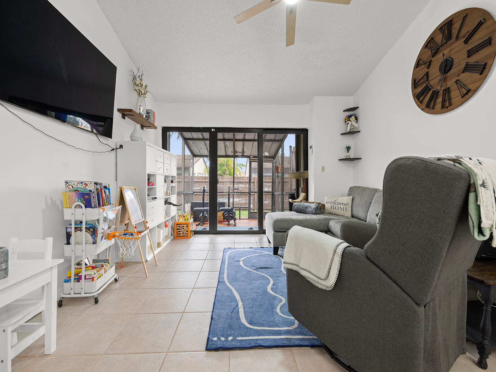 2331 Peach Court