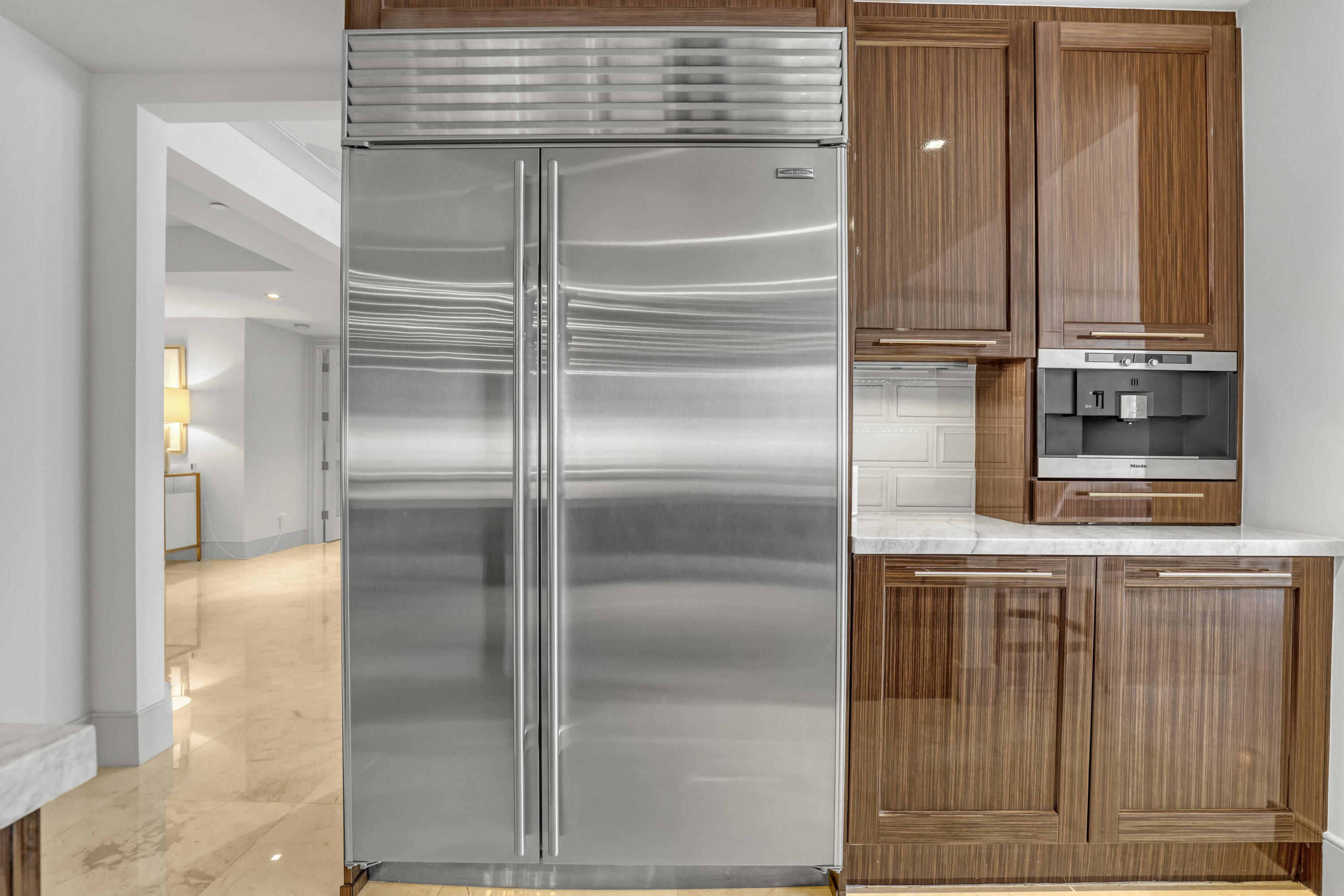 2700 N Ocean Drive 401a