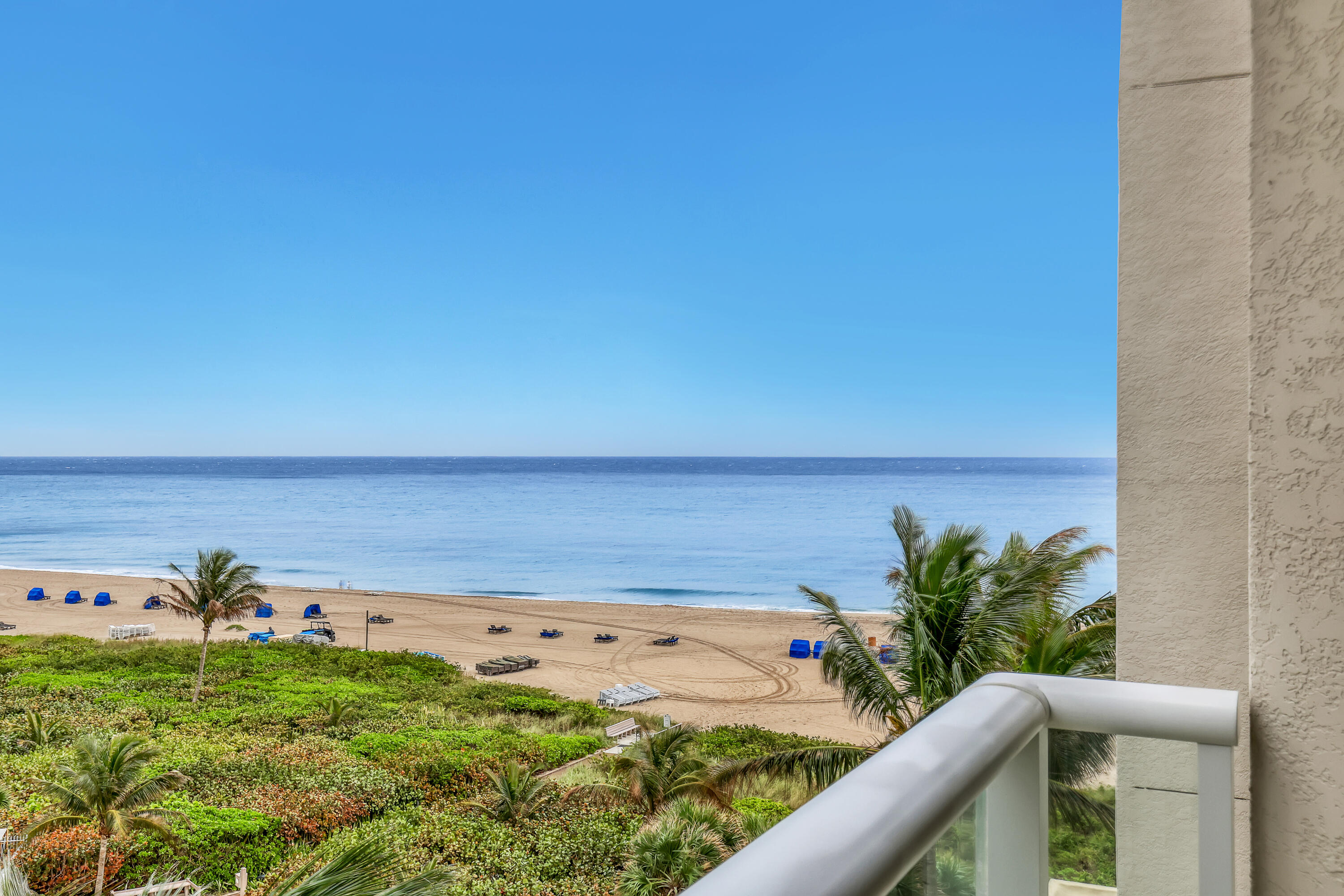 2700 N Ocean Drive 401a