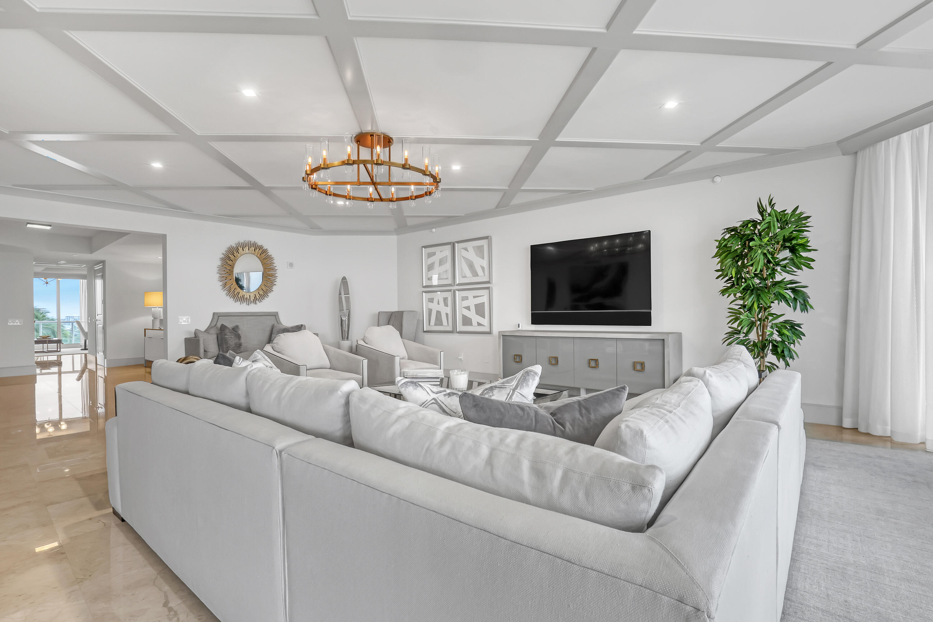 2700 N Ocean Drive 401a