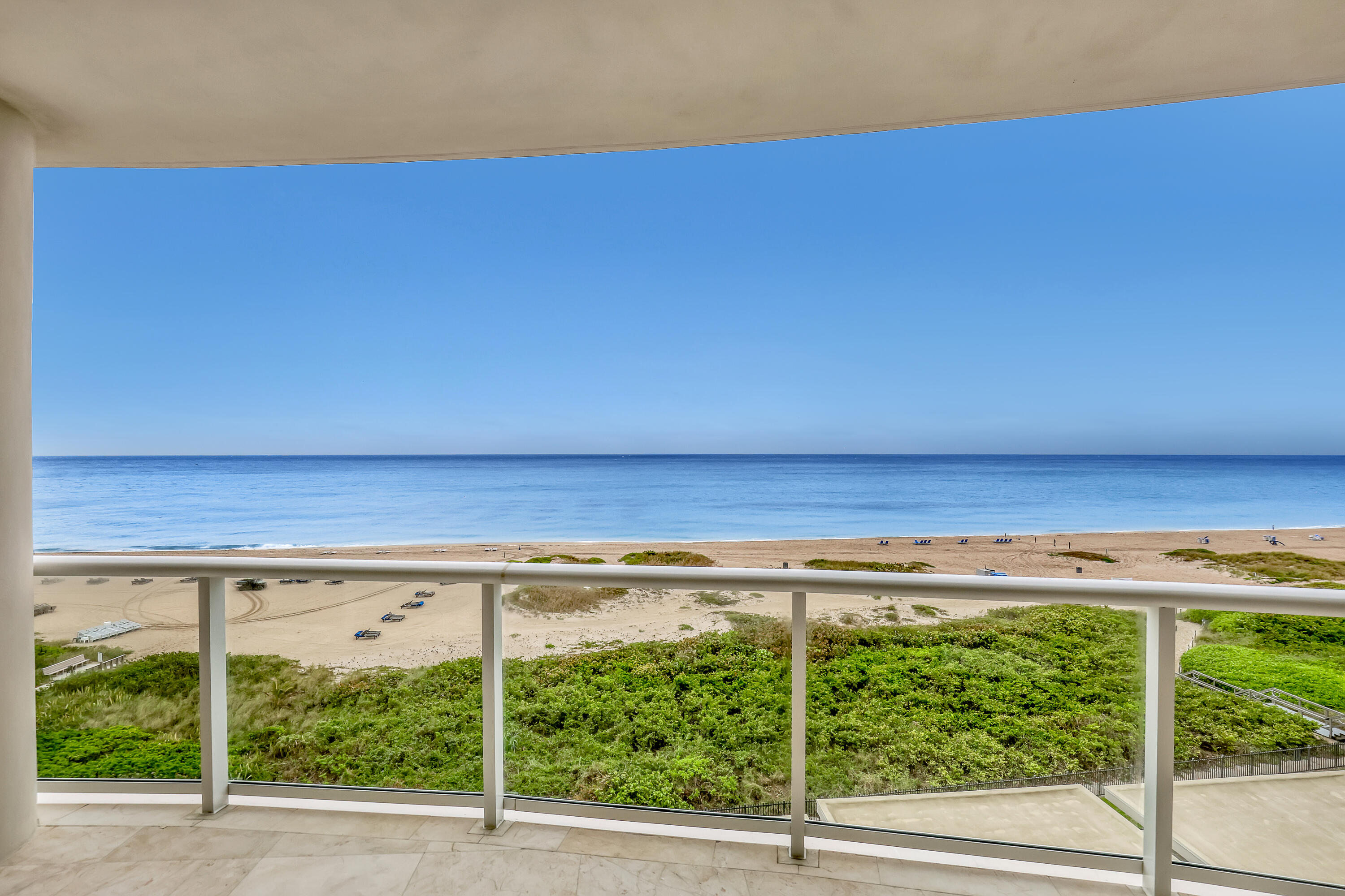 2700 N Ocean Drive 401a