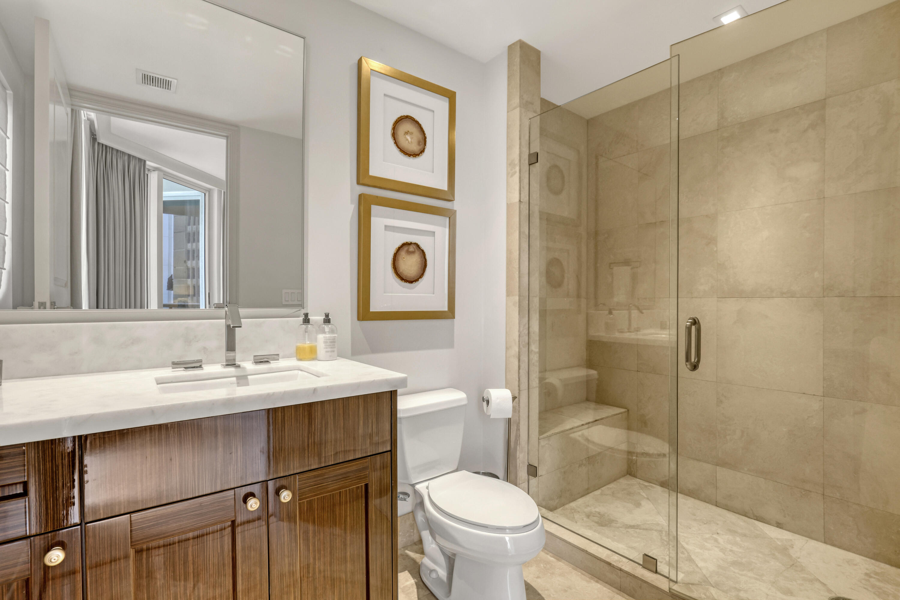 2700 N Ocean Drive 401a