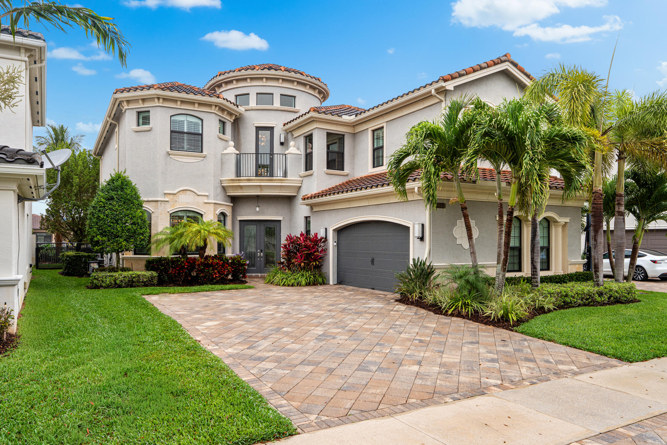 9741 Vitrail Lane