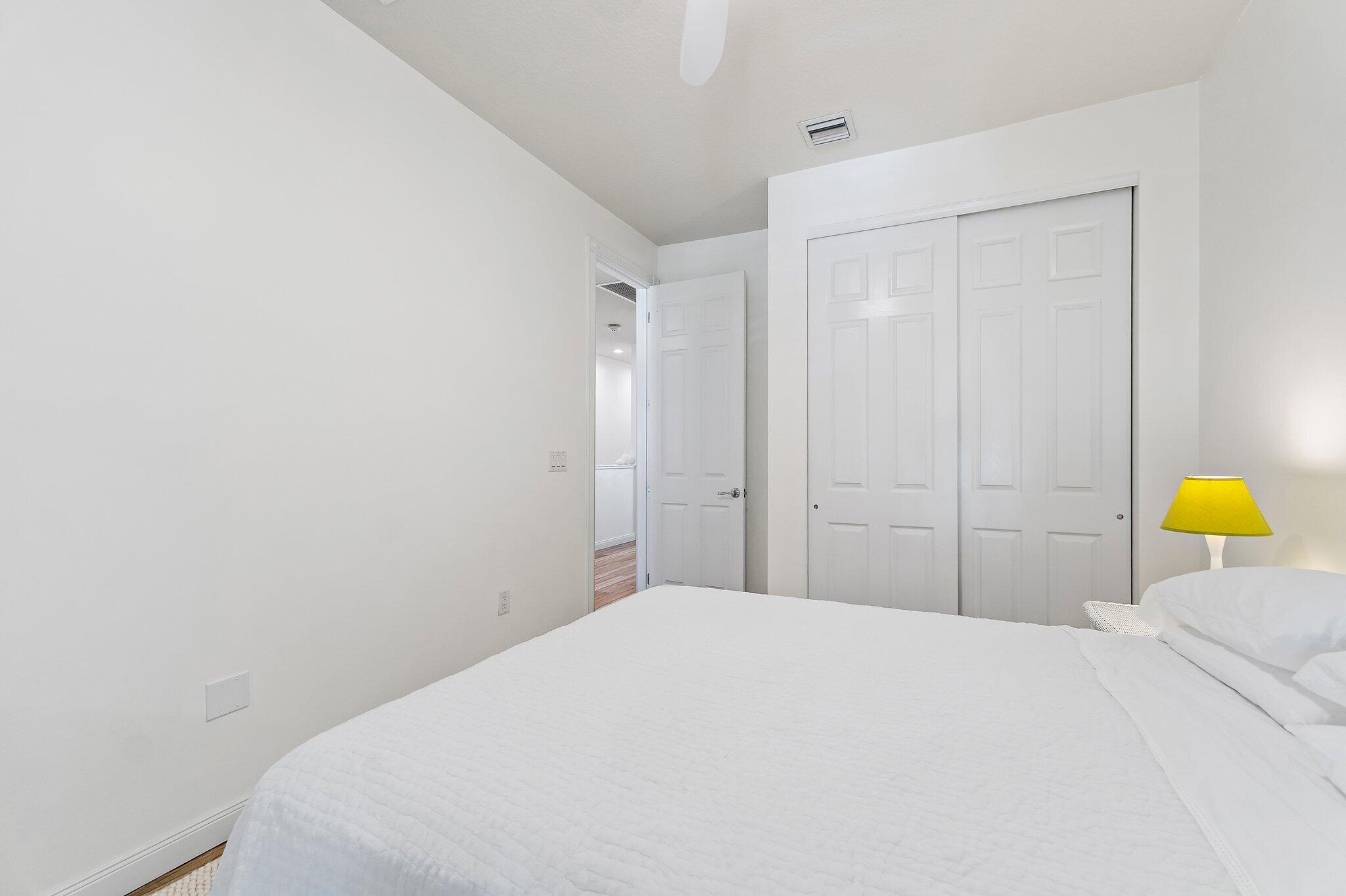 1471 N Jeaga Drive