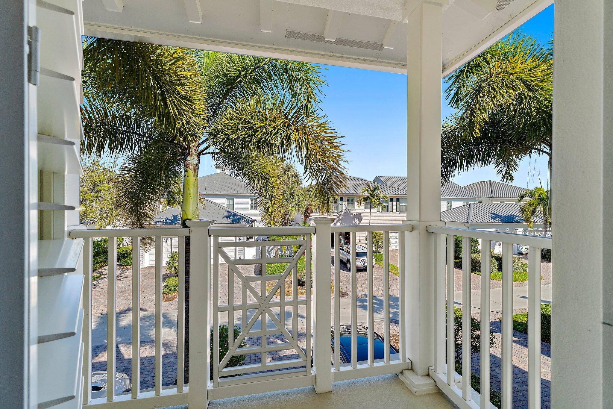 1471 N Jeaga Drive