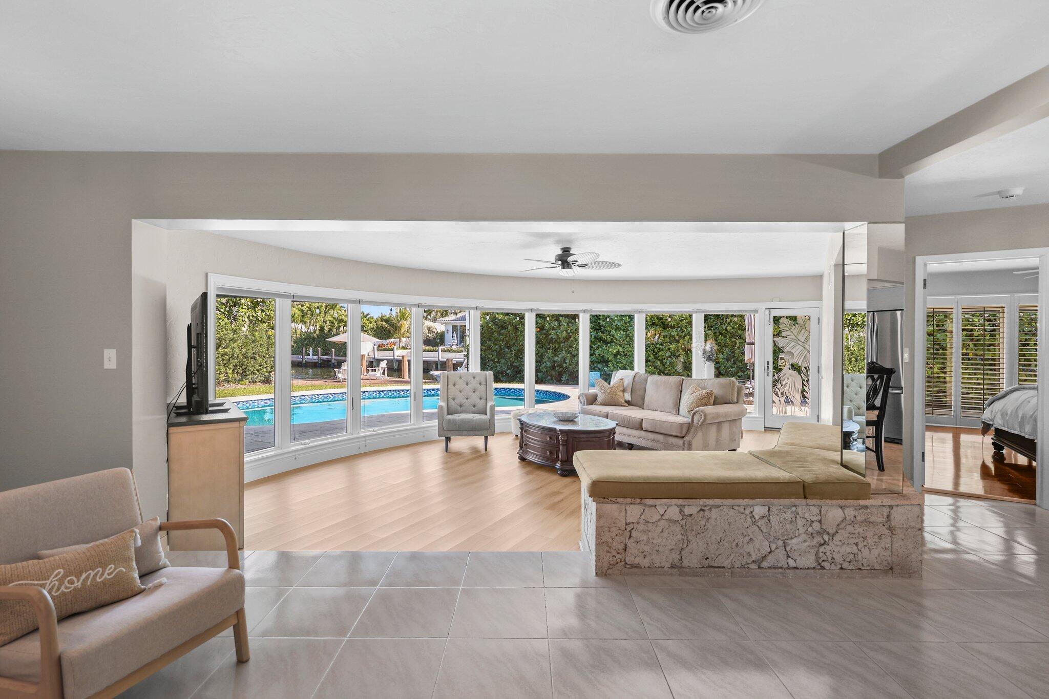 910 Banyan Drive