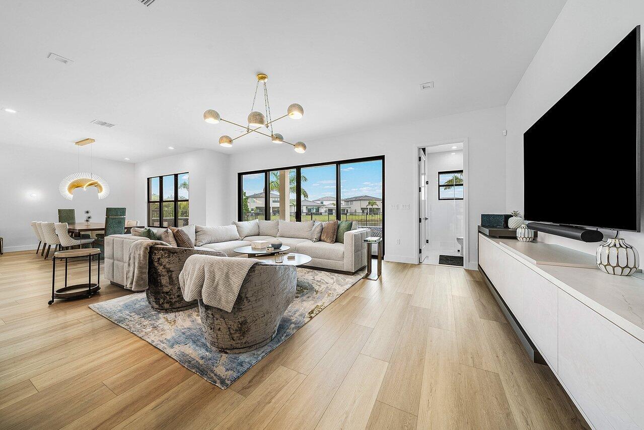 9346 Sunflower Meadow Road