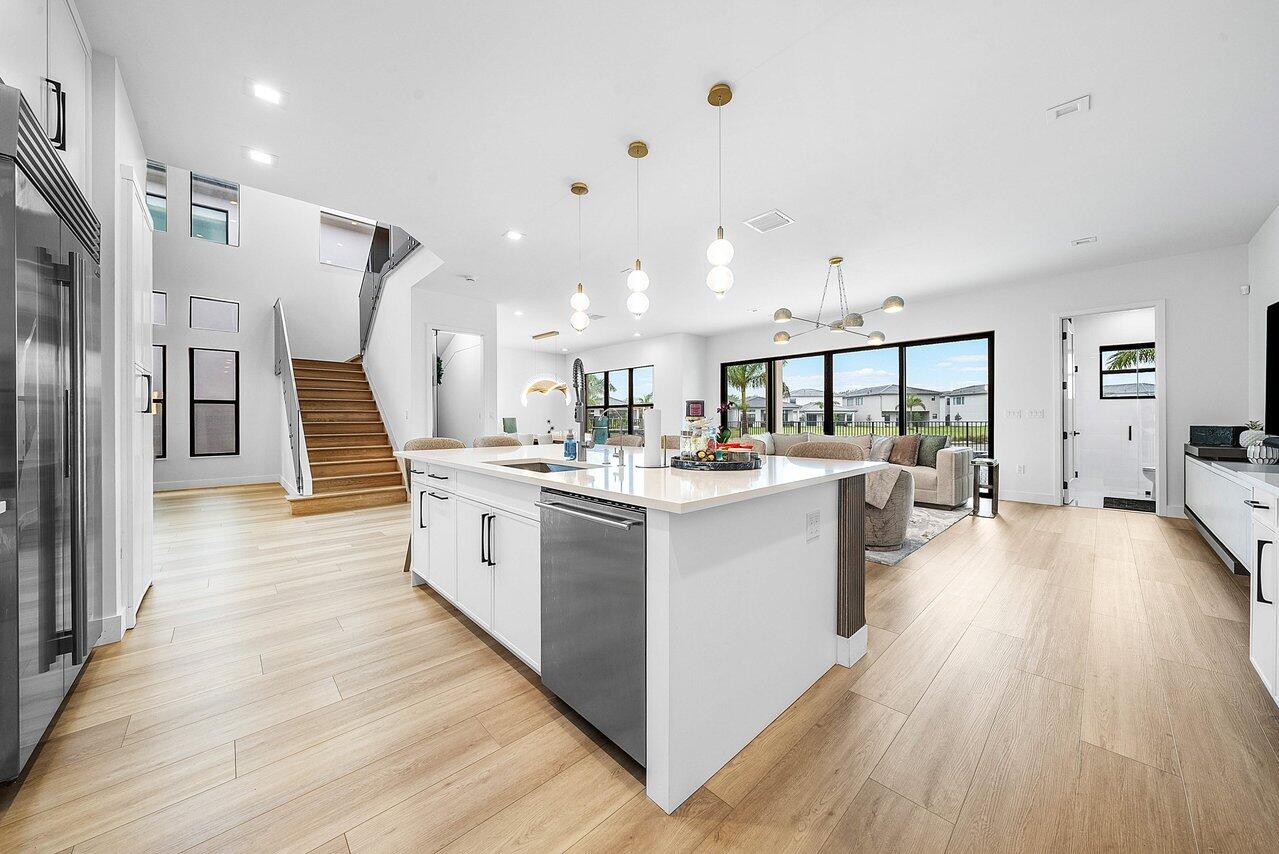 9346 Sunflower Meadow Road