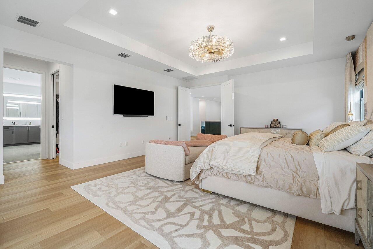 9346 Sunflower Meadow Road